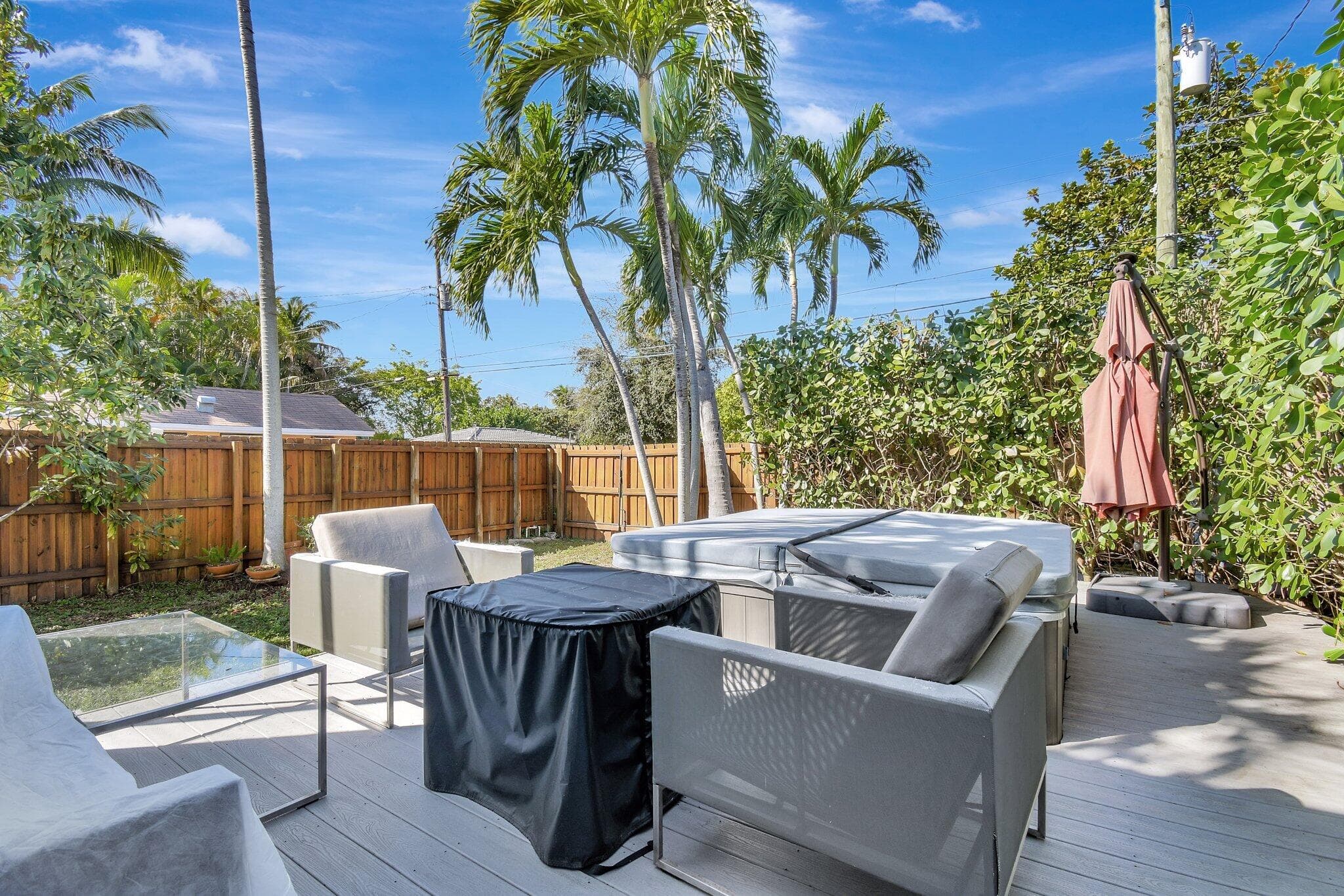 1513 Adams Hollywood FL 33020 — thumbnail 40 of 43
