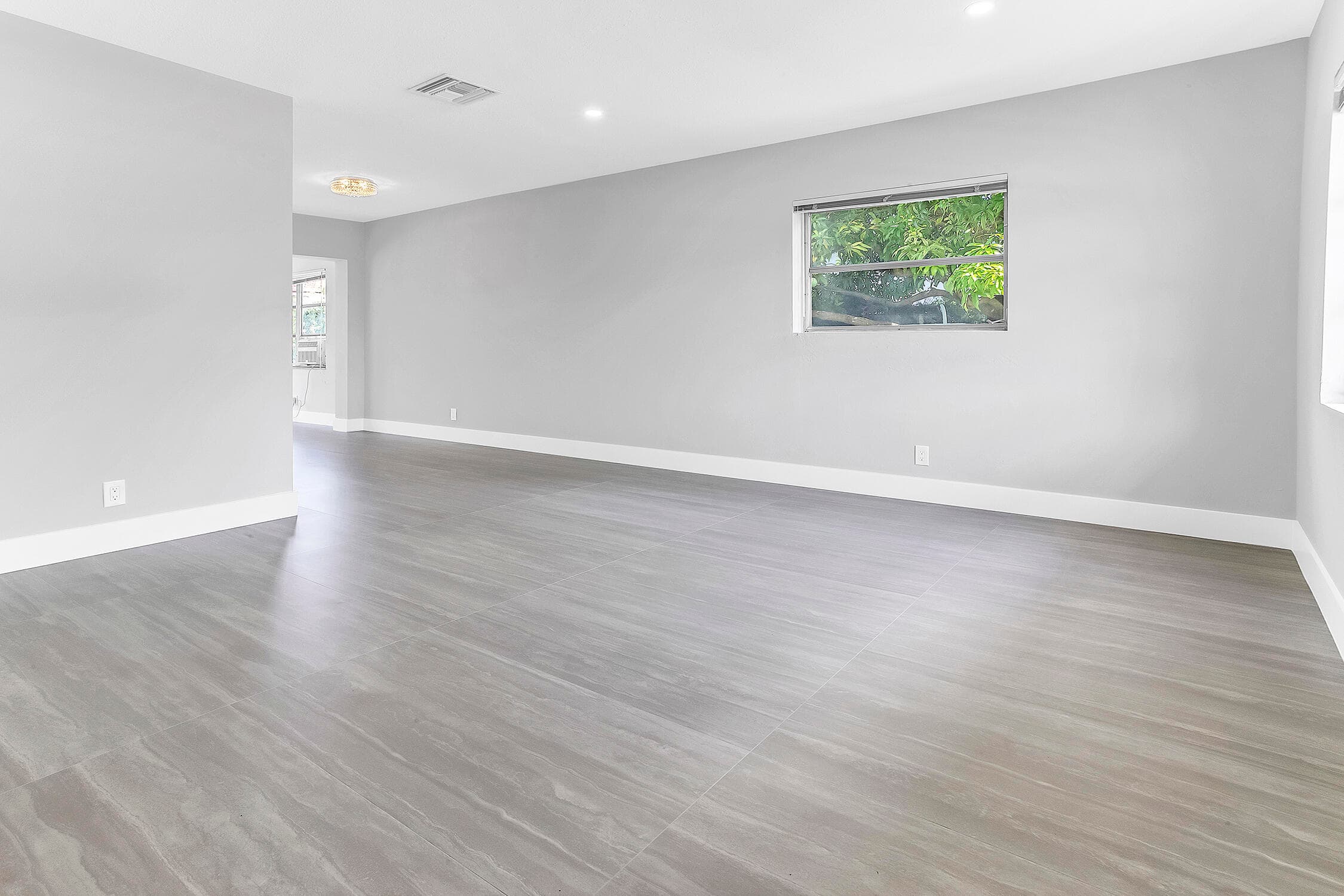 7609 70 Tamarac FL 33321 — thumbnail 3 of 29