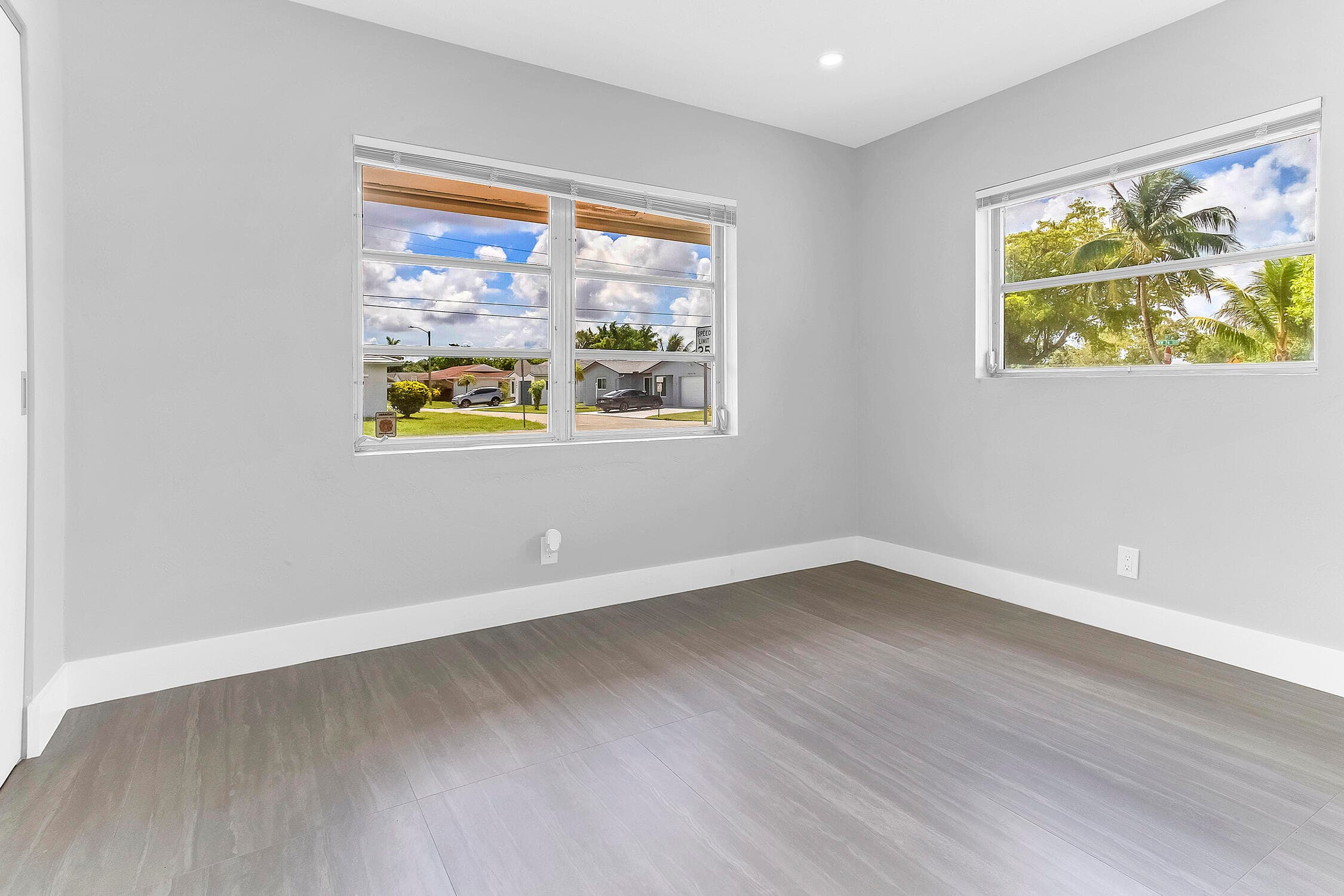 7609 70 Tamarac FL 33321 — thumbnail 18 of 29
