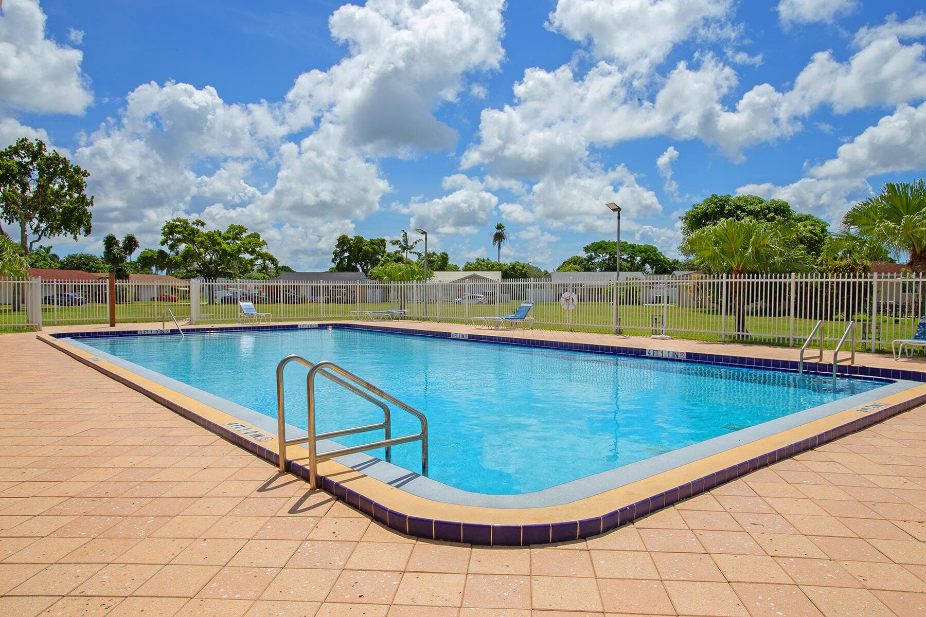 7609 70 Tamarac FL 33321 — thumbnail 27 of 29