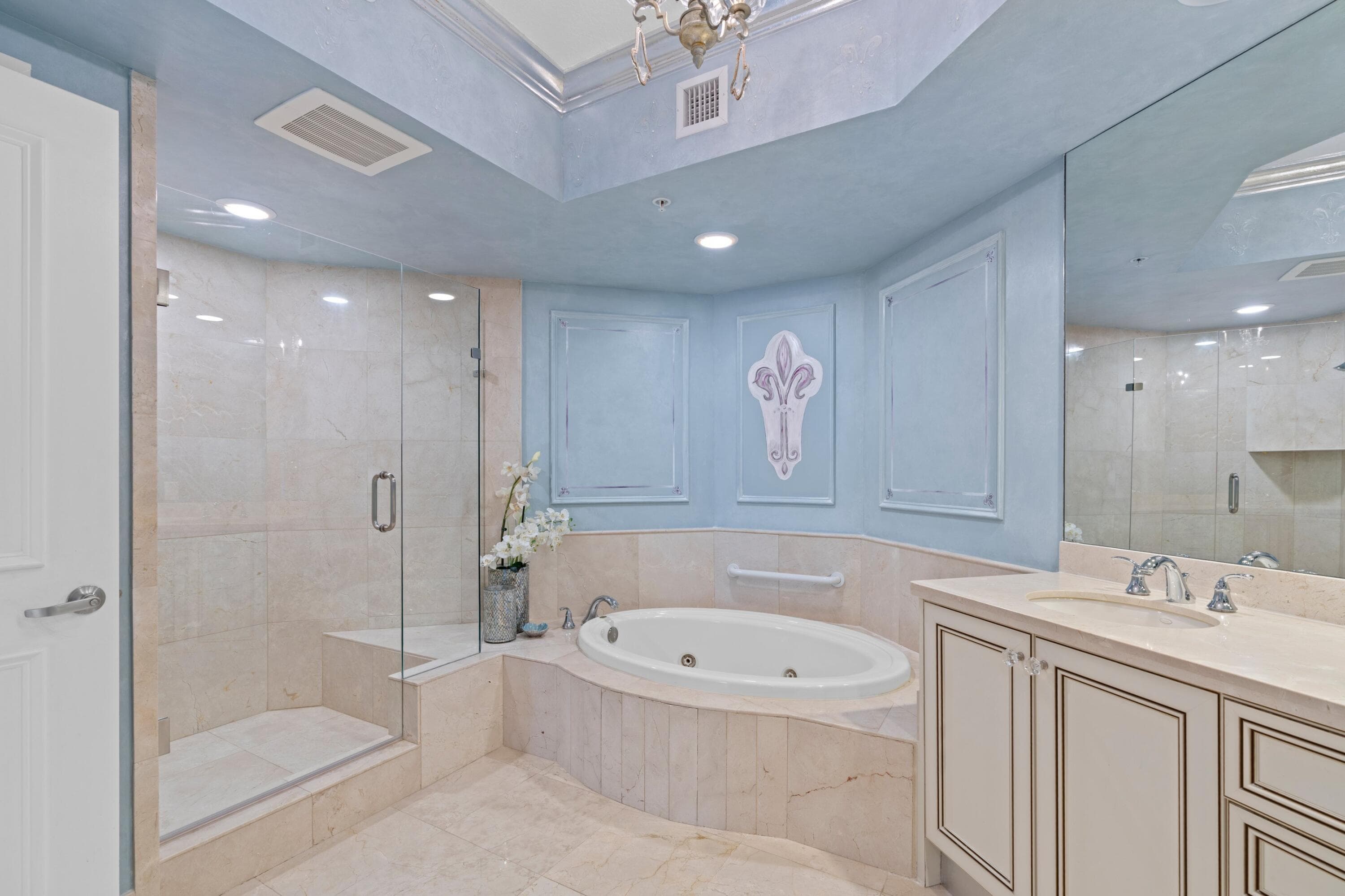 3630 Gardens #1005c Palm Beach Gardens FL 33410 — thumbnail 17 of 44