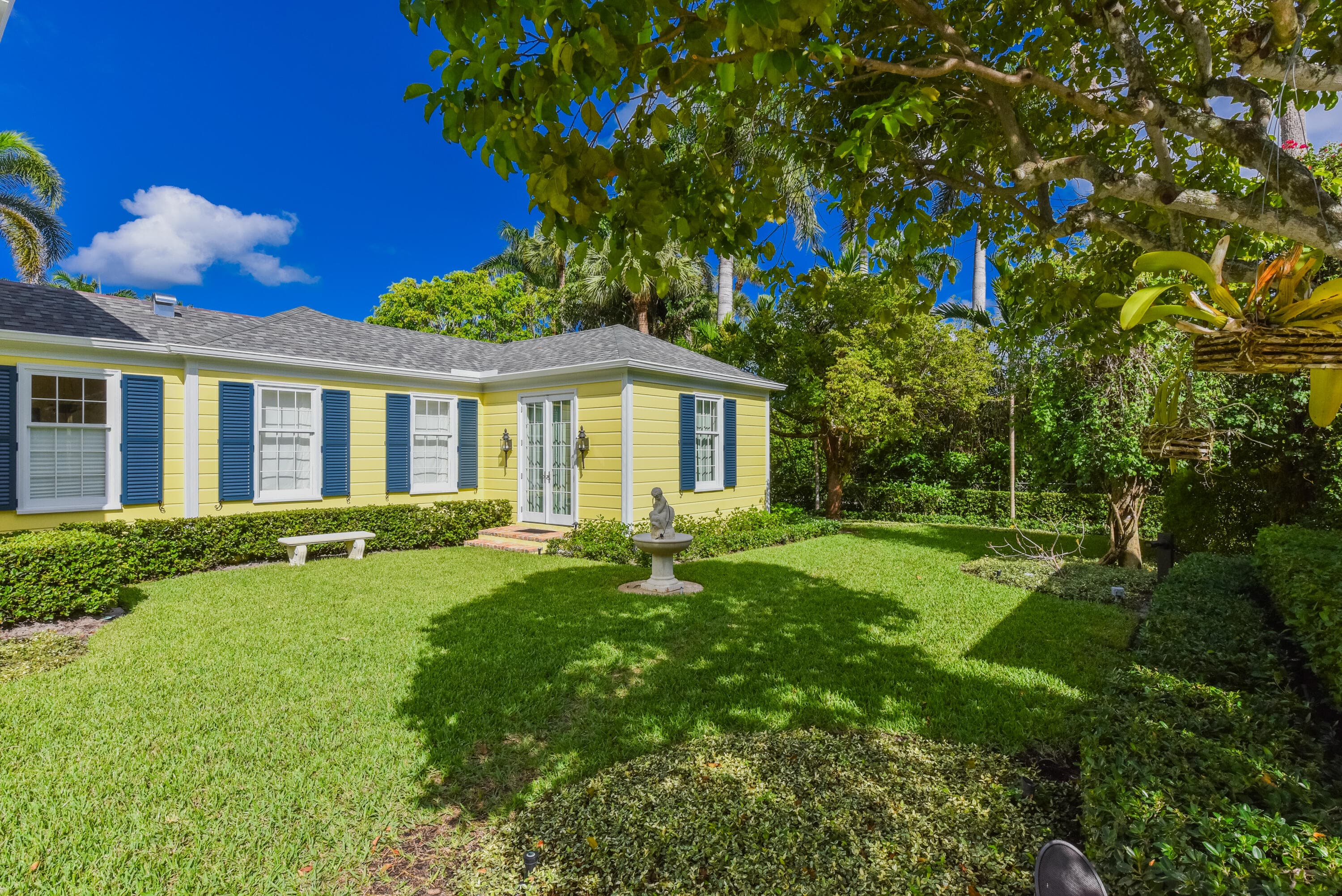 250 Algoma Palm Beach FL 33480 — thumbnail 59 of 67
