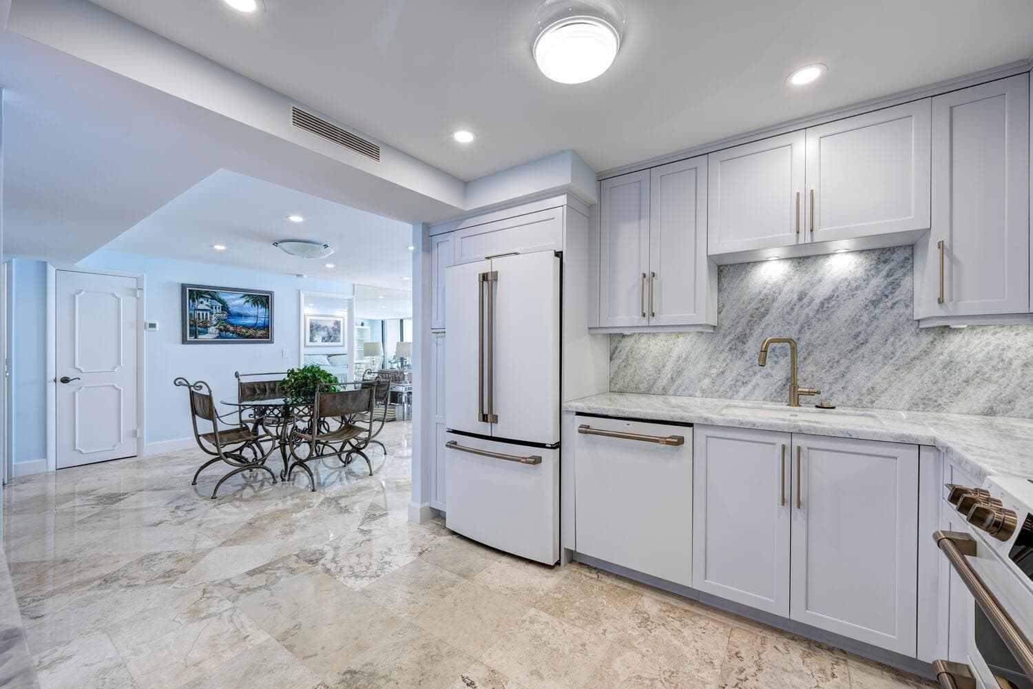 3456 Ocean #504 Palm Beach FL 33480 — thumbnail 15 of 43