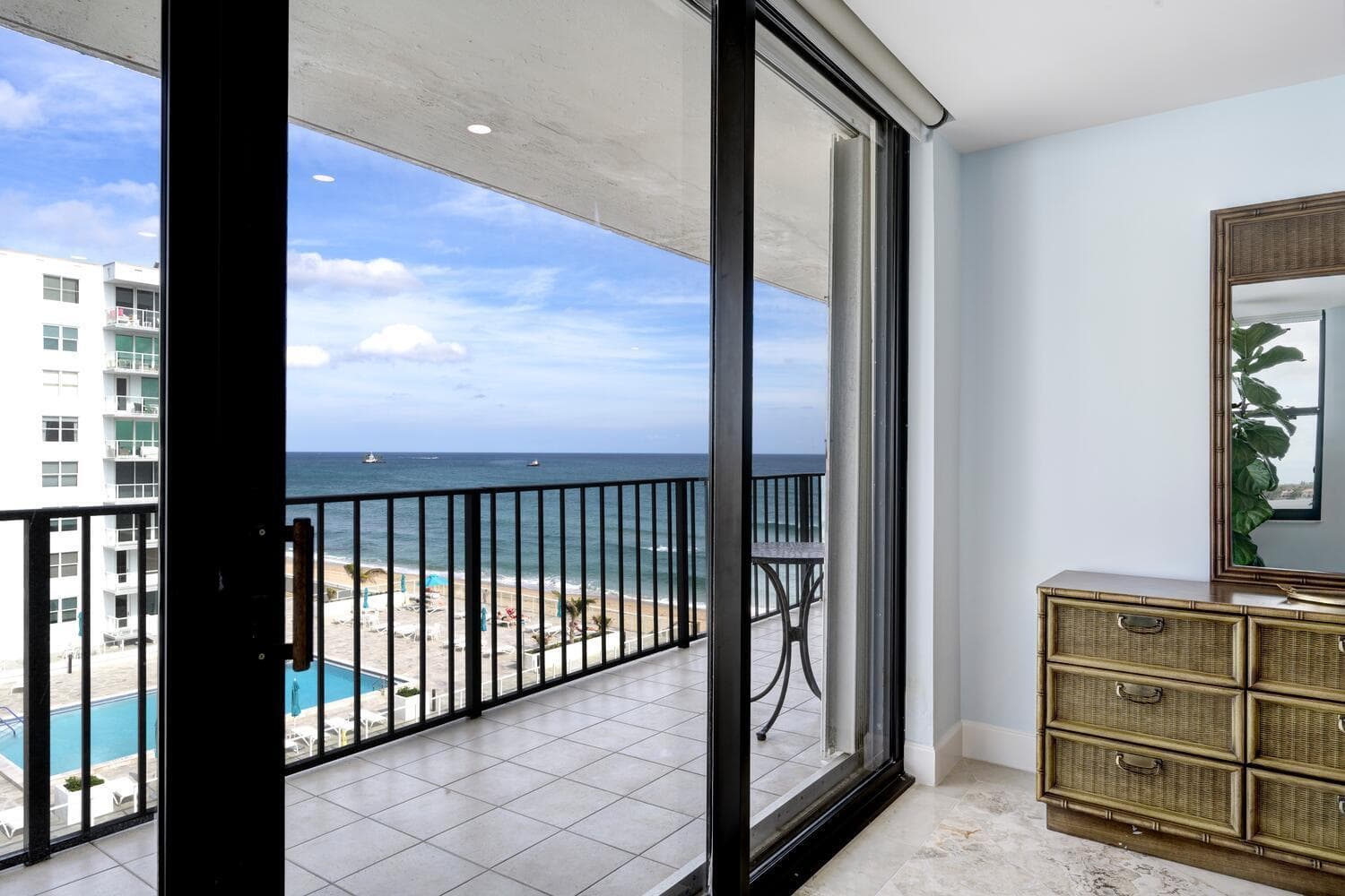 3456 Ocean #504 Palm Beach FL 33480 — thumbnail 16 of 43