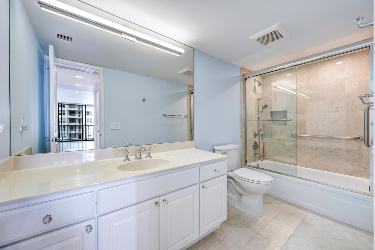 3456 Ocean #504 Palm Beach FL 33480 — thumbnail 21 of 43