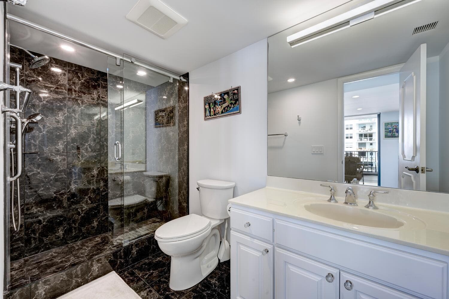 3456 Ocean #504 Palm Beach FL 33480 — thumbnail 23 of 43