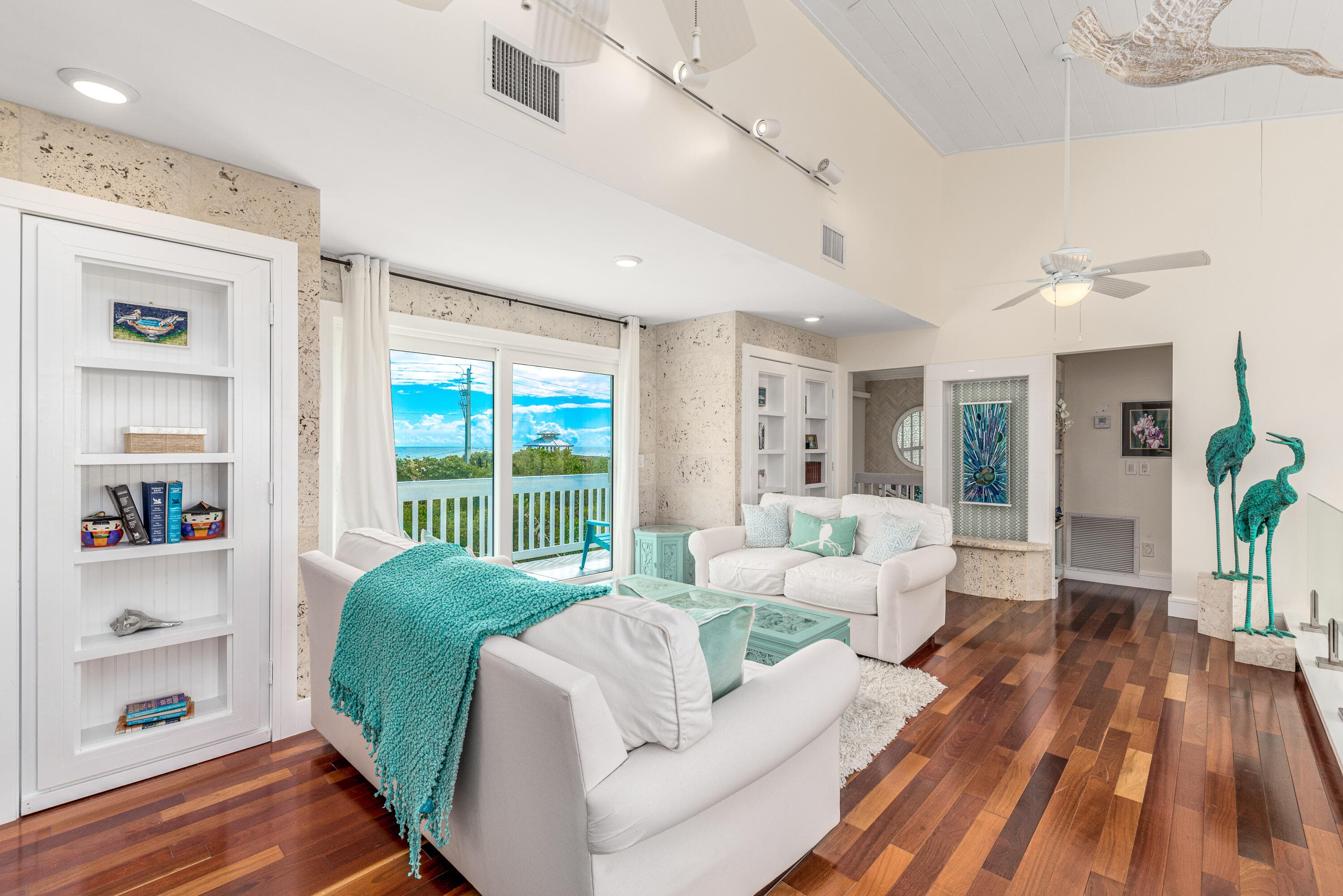 1470 Macarthur Stuart FL 34996 — thumbnail 12 of 18