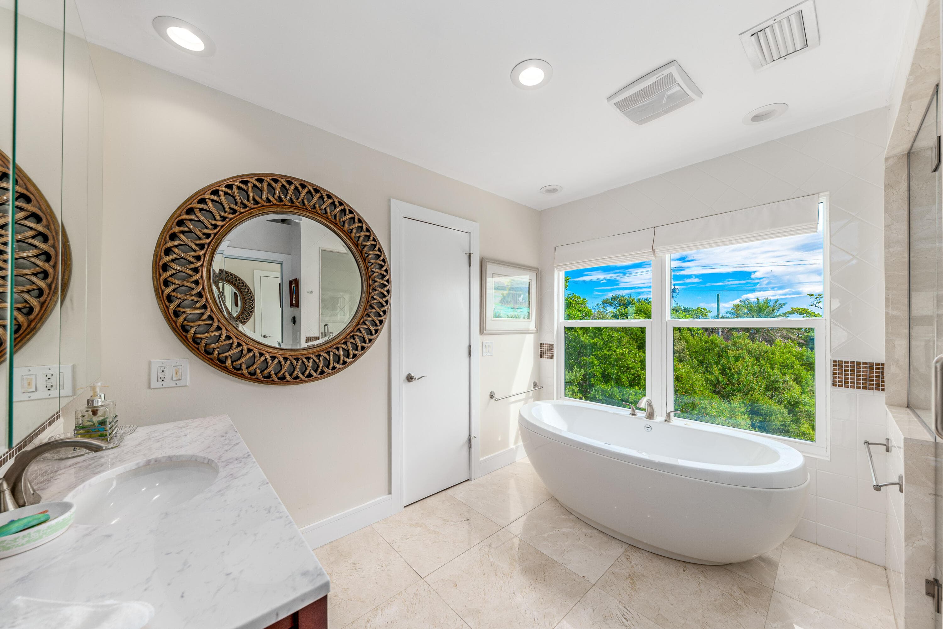 1470 Macarthur Stuart FL 34996 — thumbnail 15 of 18