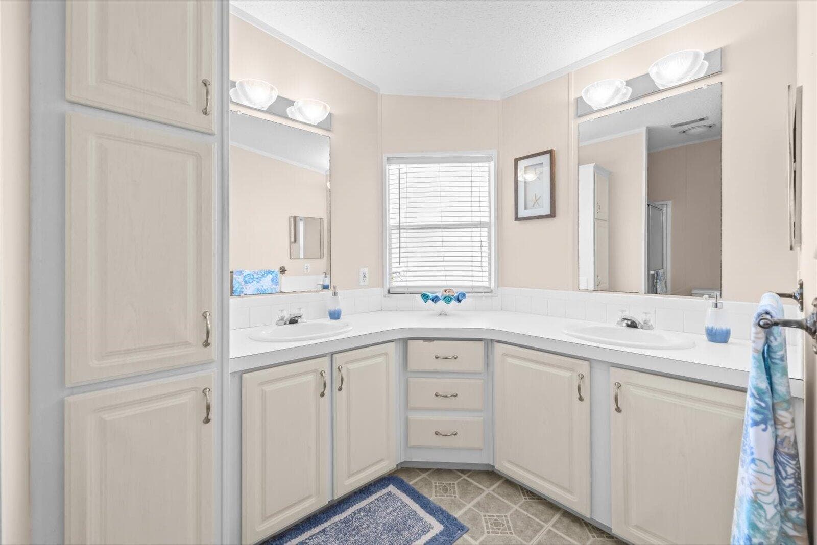 3805 Doral Port St. Lucie FL 34952 — thumbnail 19 of 44