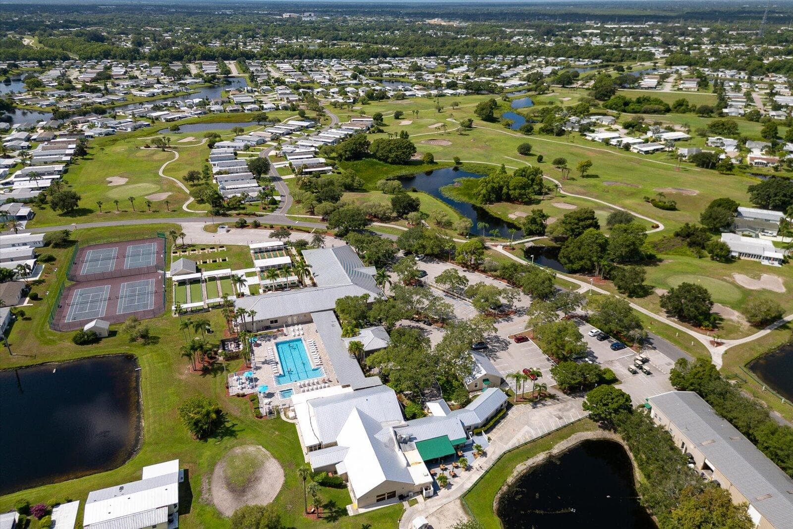 3805 Doral Port St. Lucie FL 34952 — thumbnail 41 of 44