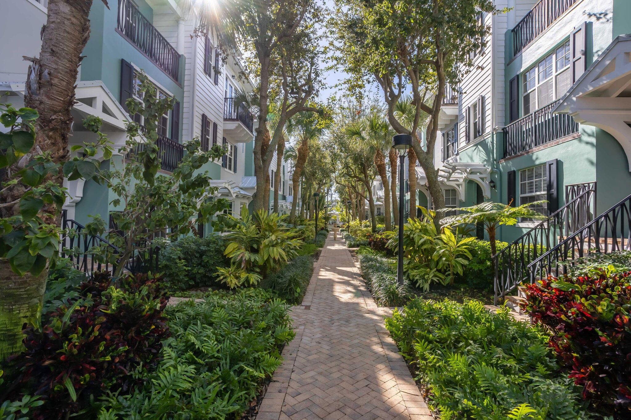 349 Mallory Delray Beach FL 33483 — thumbnail 33 of 56