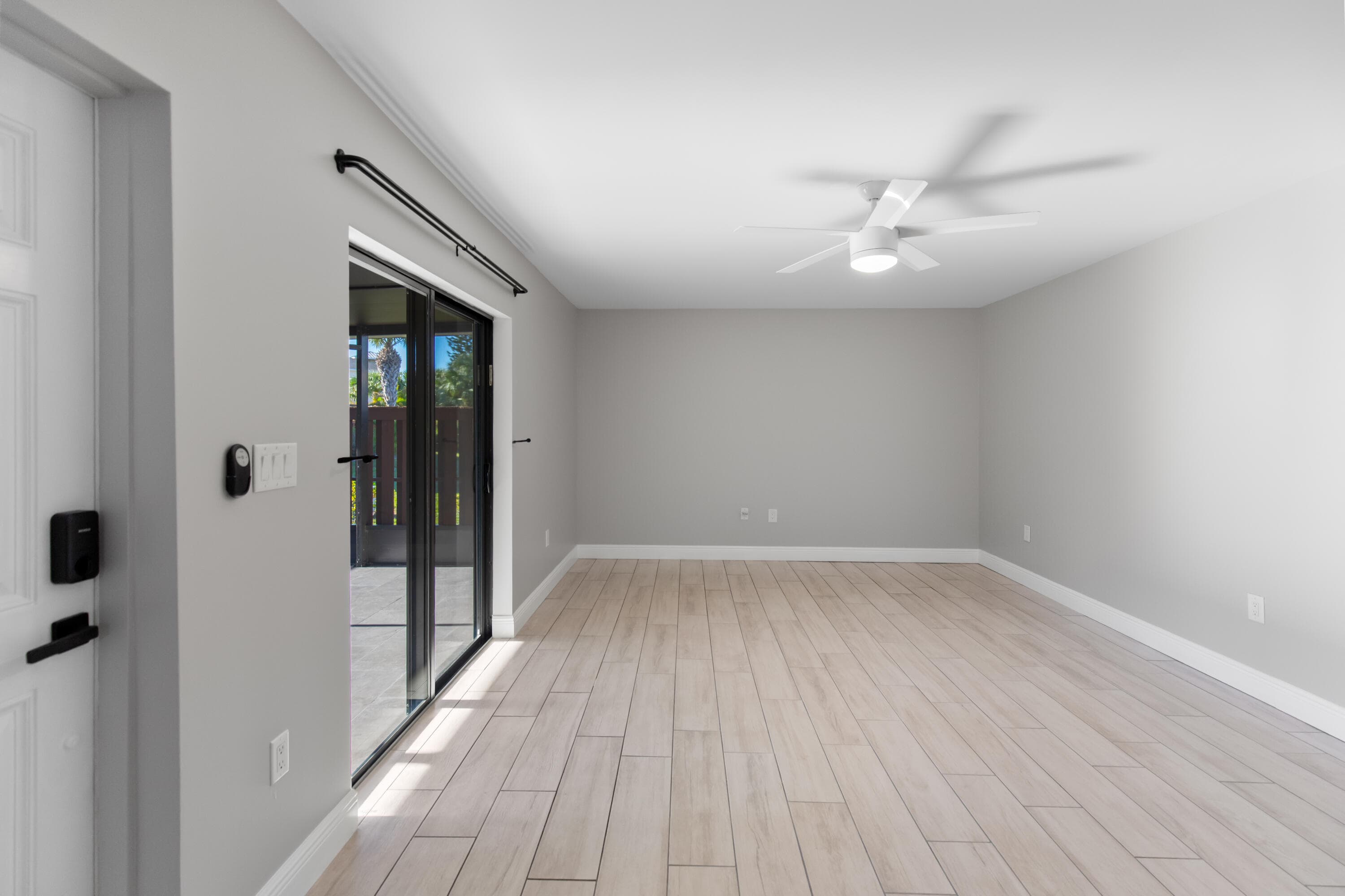 2302 Round Table #B Port St. Lucie FL 34952 — thumbnail 9 of 49