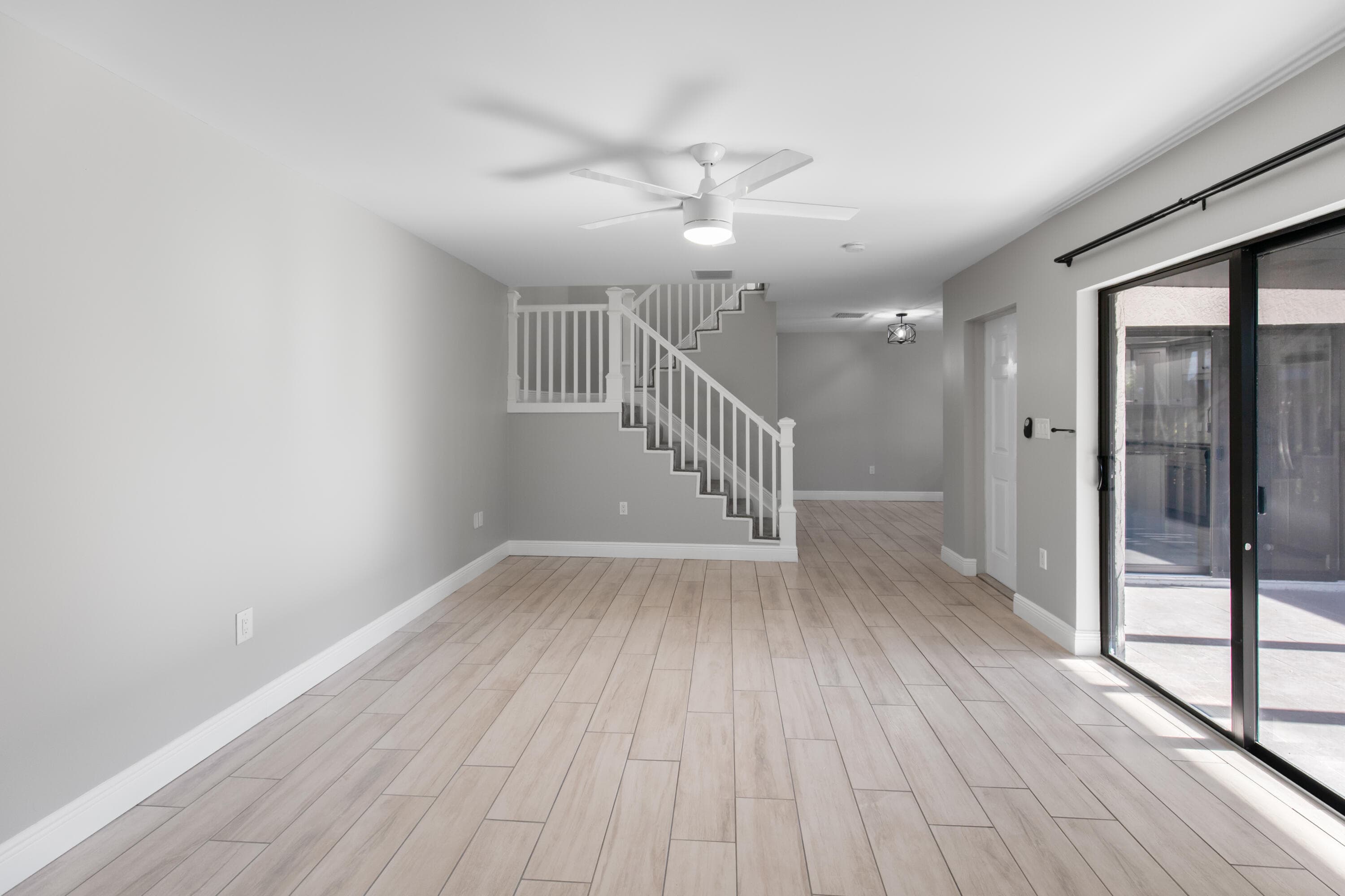 2302 Round Table #B Port St. Lucie FL 34952 — thumbnail 10 of 49