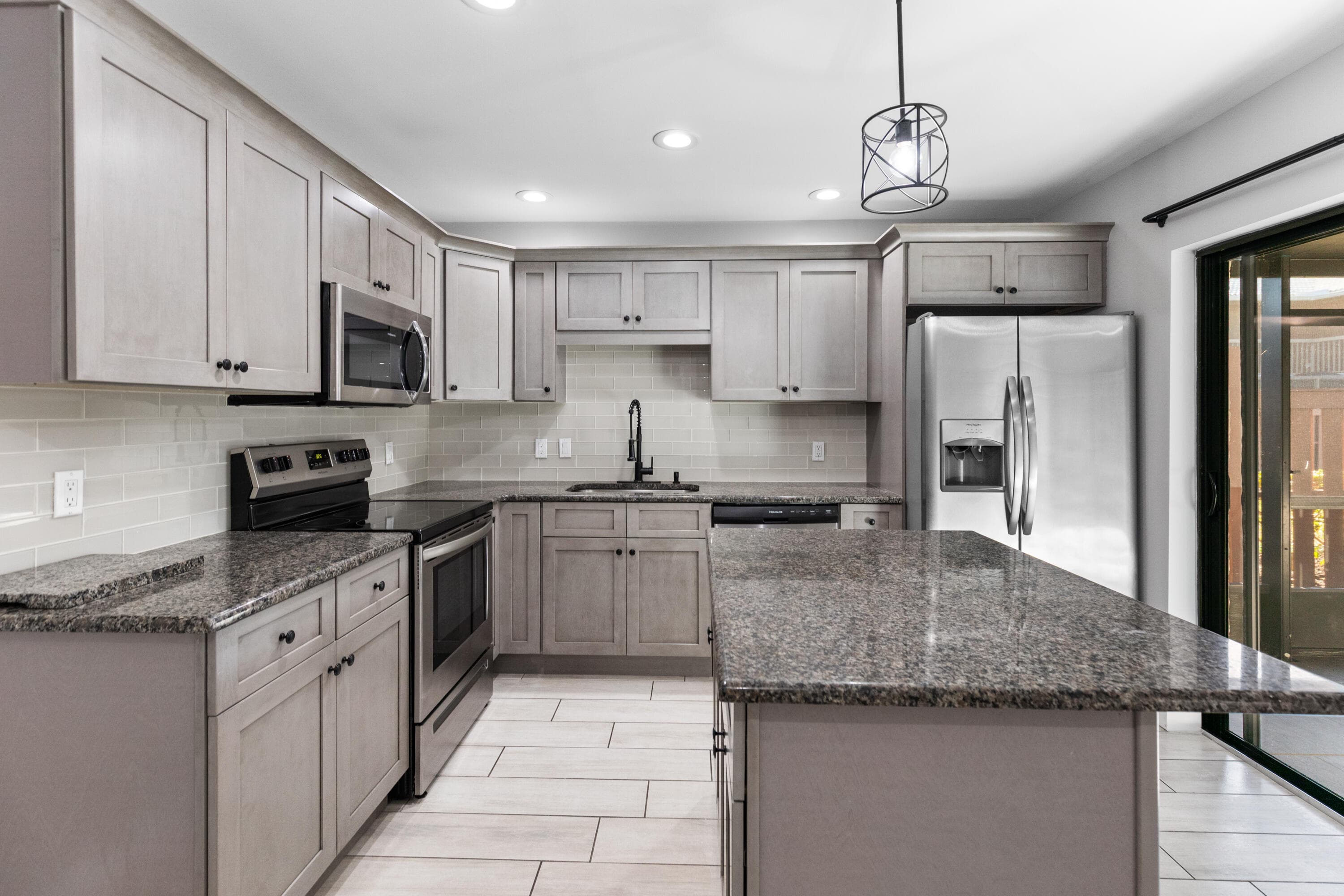 2302 Round Table #B Port St. Lucie FL 34952 — thumbnail 15 of 49