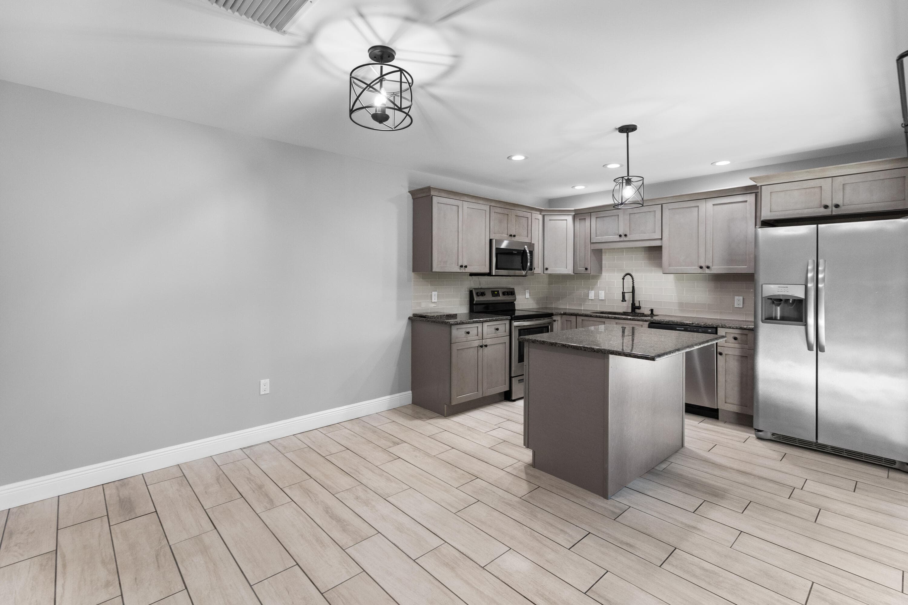 2302 Round Table #B Port St. Lucie FL 34952 — thumbnail 14 of 49