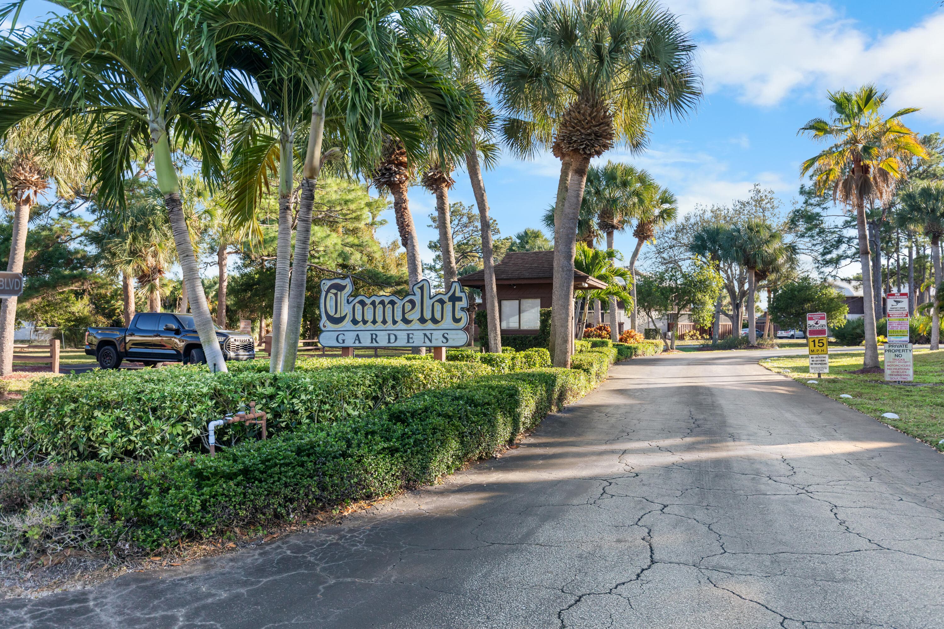 2302 Round Table #B Port St. Lucie FL 34952 — thumbnail 40 of 49