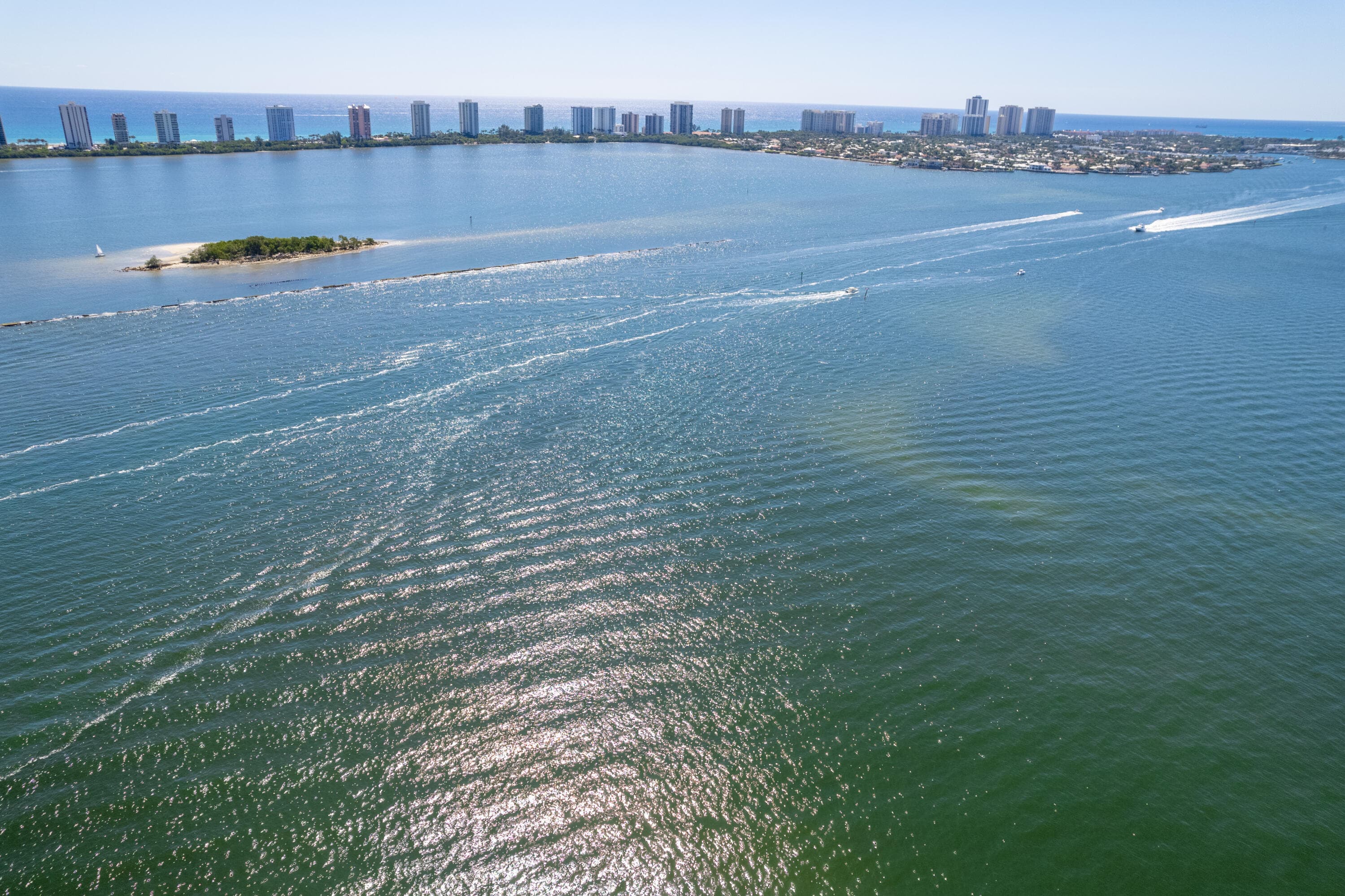 101 Doolen #201 North Palm Beach FL 33408 — thumbnail 36 of 52