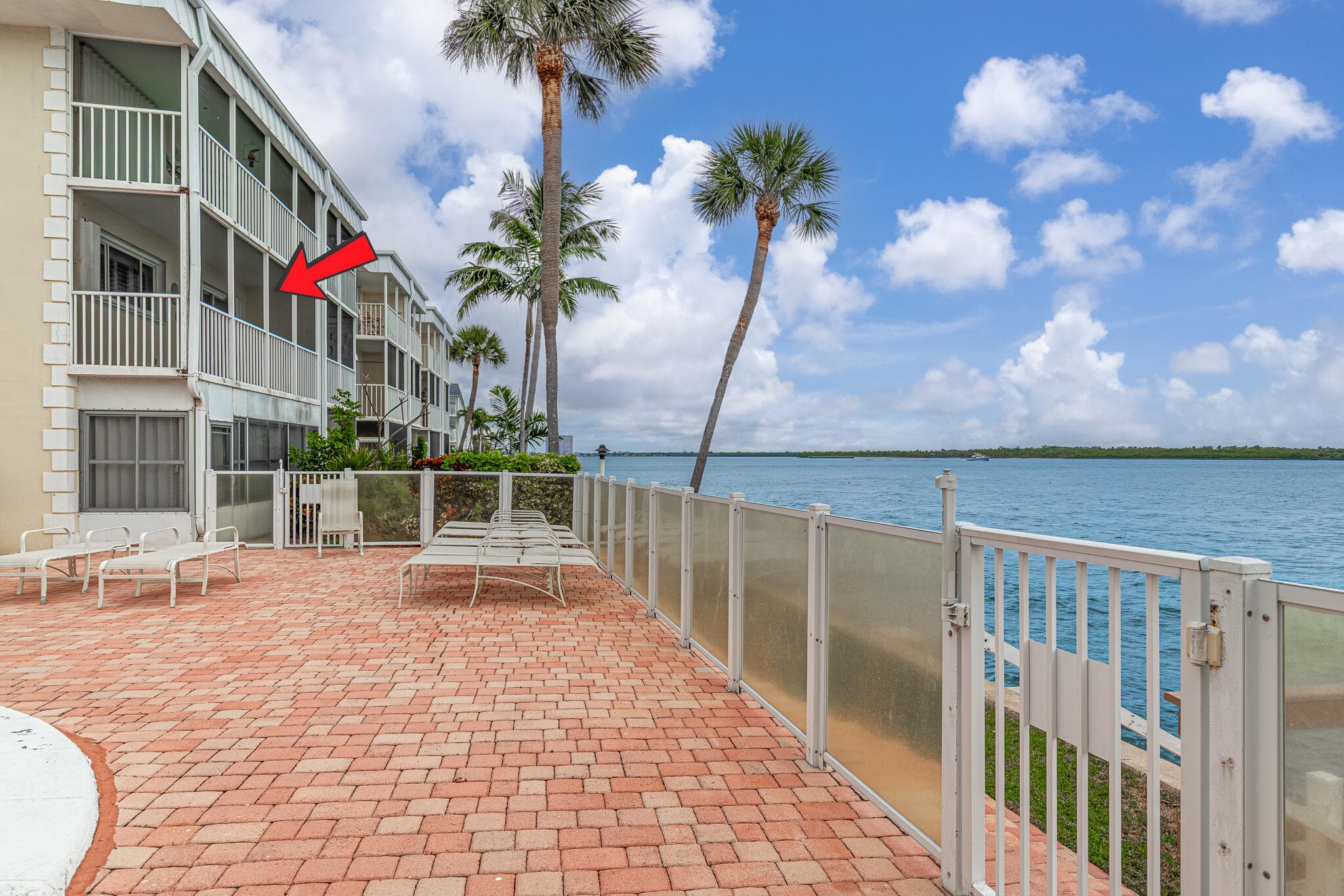 101 Doolen #201 North Palm Beach FL 33408 — thumbnail 9 of 52