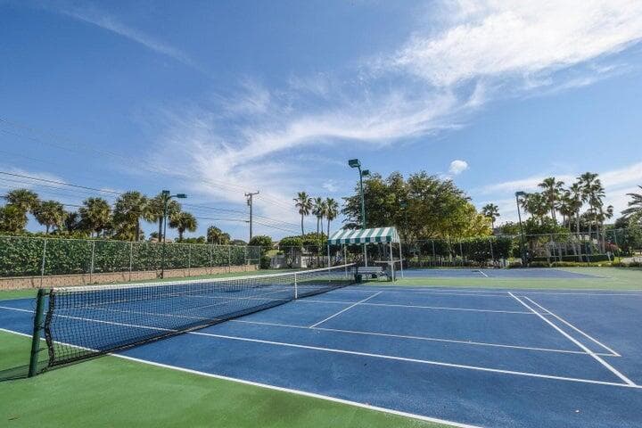 726 Ocean Dunes Jupiter FL 33477 — thumbnail 31 of 34