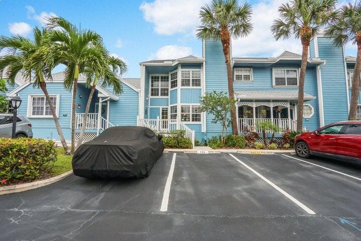 726 Ocean Dunes Jupiter FL 33477 — thumbnail 32 of 34