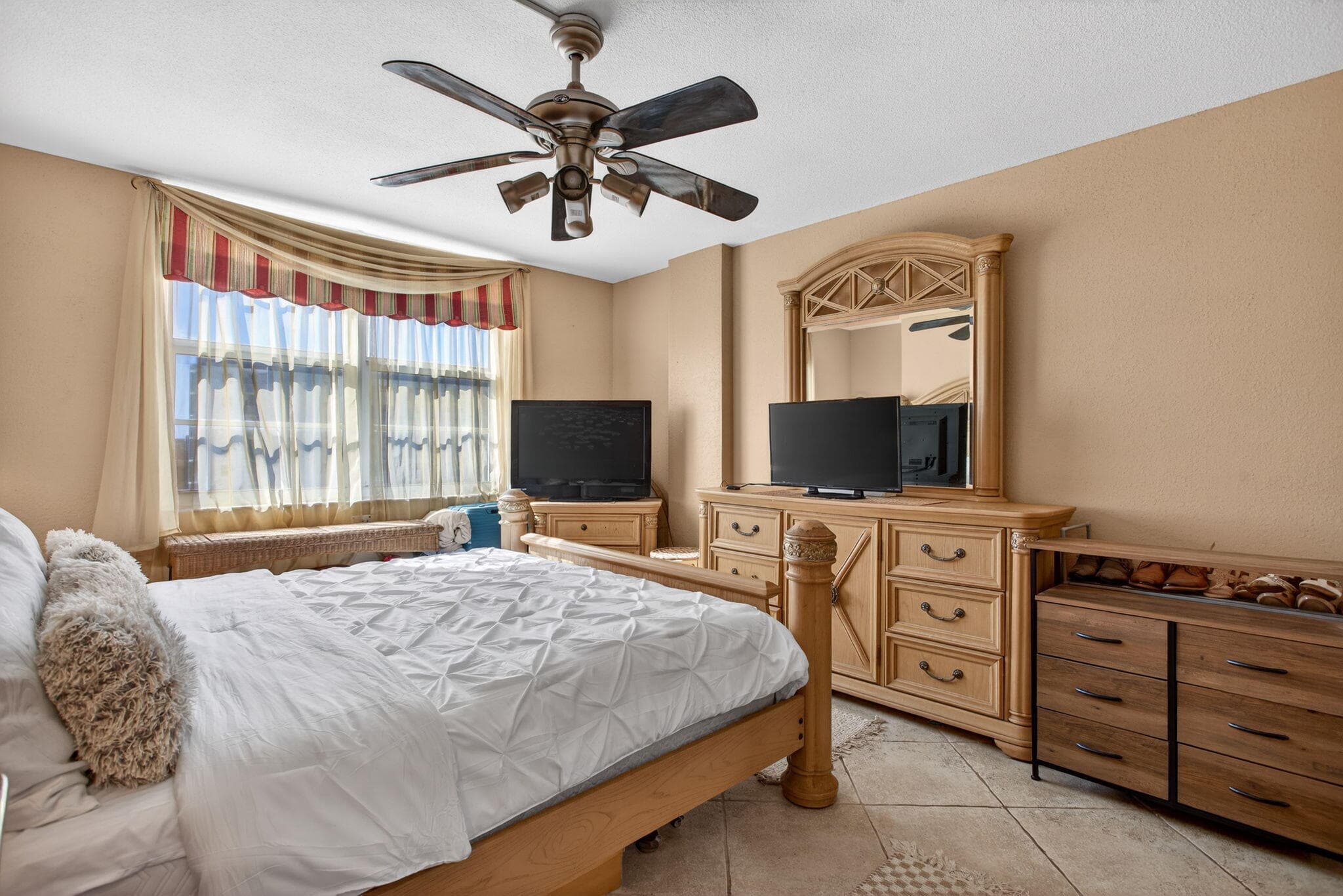 301 Ocean #1006 Pompano Beach FL 33062 — thumbnail 7 of 24