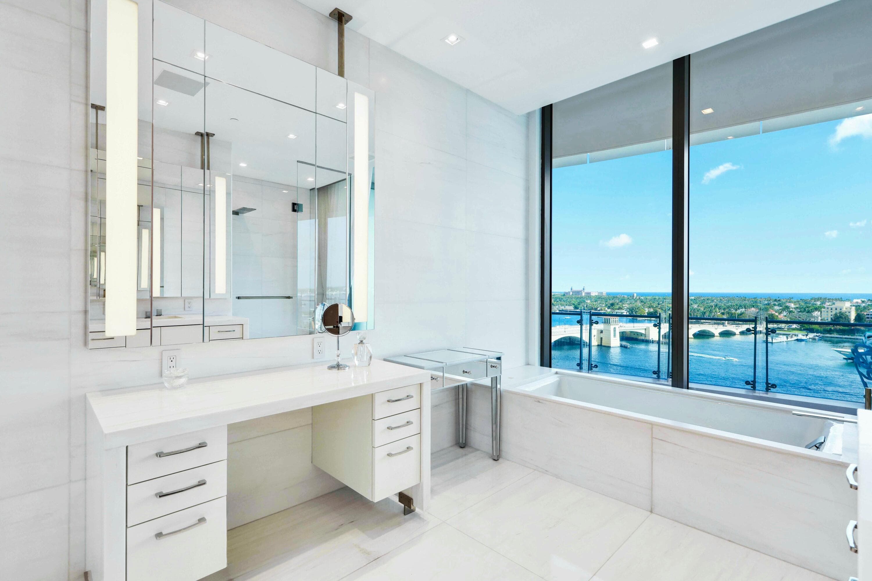 1100 Flagler #1101 West Palm Beach FL 33401 — thumbnail 26 of 50