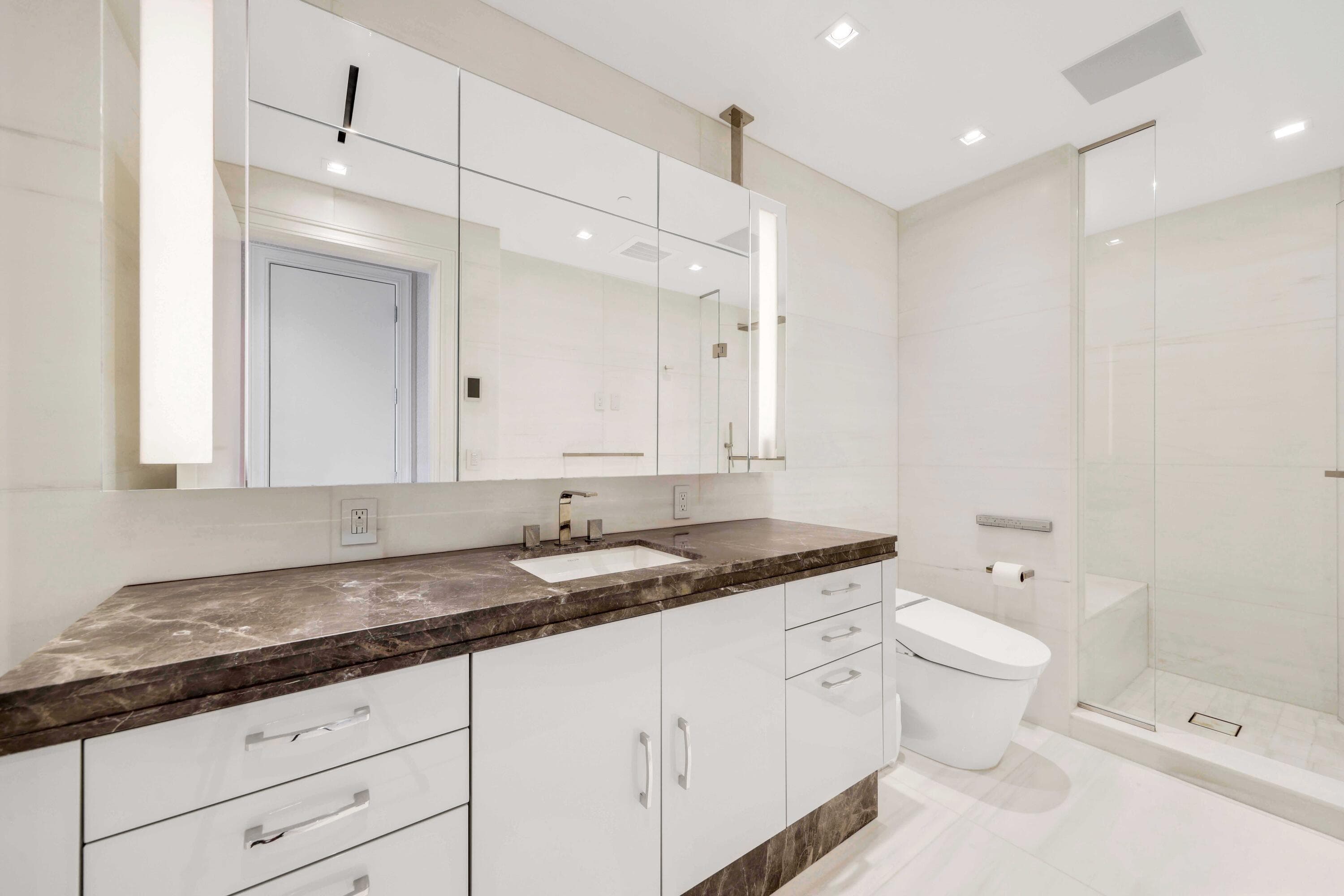 1100 Flagler #1101 West Palm Beach FL 33401 — thumbnail 31 of 50