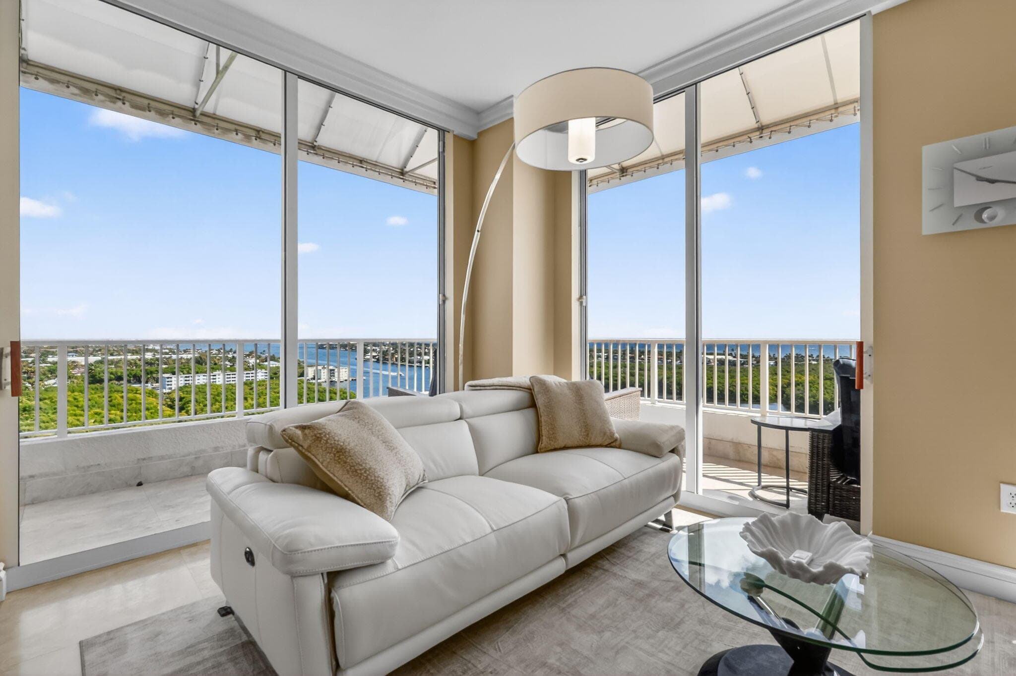 700 Boynton Beach #Ph 2 Boynton Beach FL 33435 — thumbnail 7 of 52