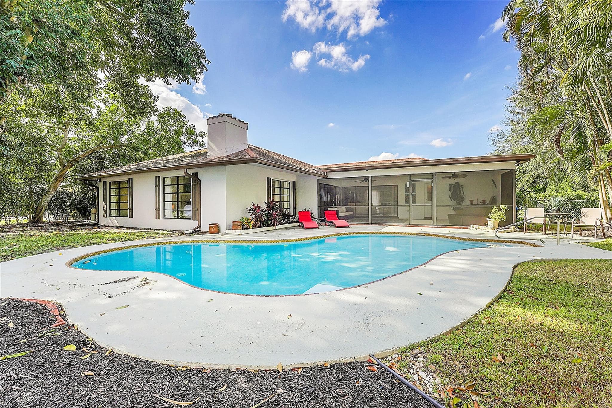 1618 The 12th Fairway Wellington FL 33414 — thumbnail 5 of 37