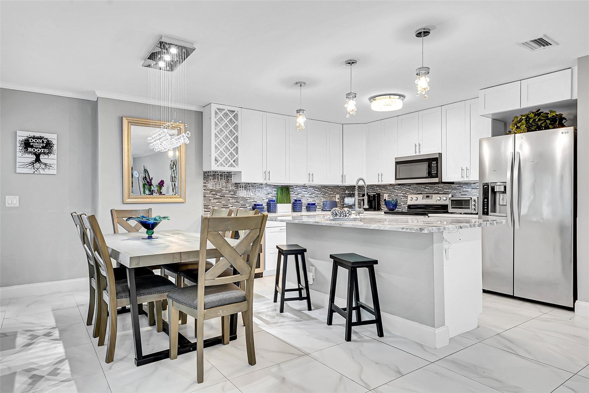 1618 The 12th Fairway Wellington FL 33414 — thumbnail 11 of 37
