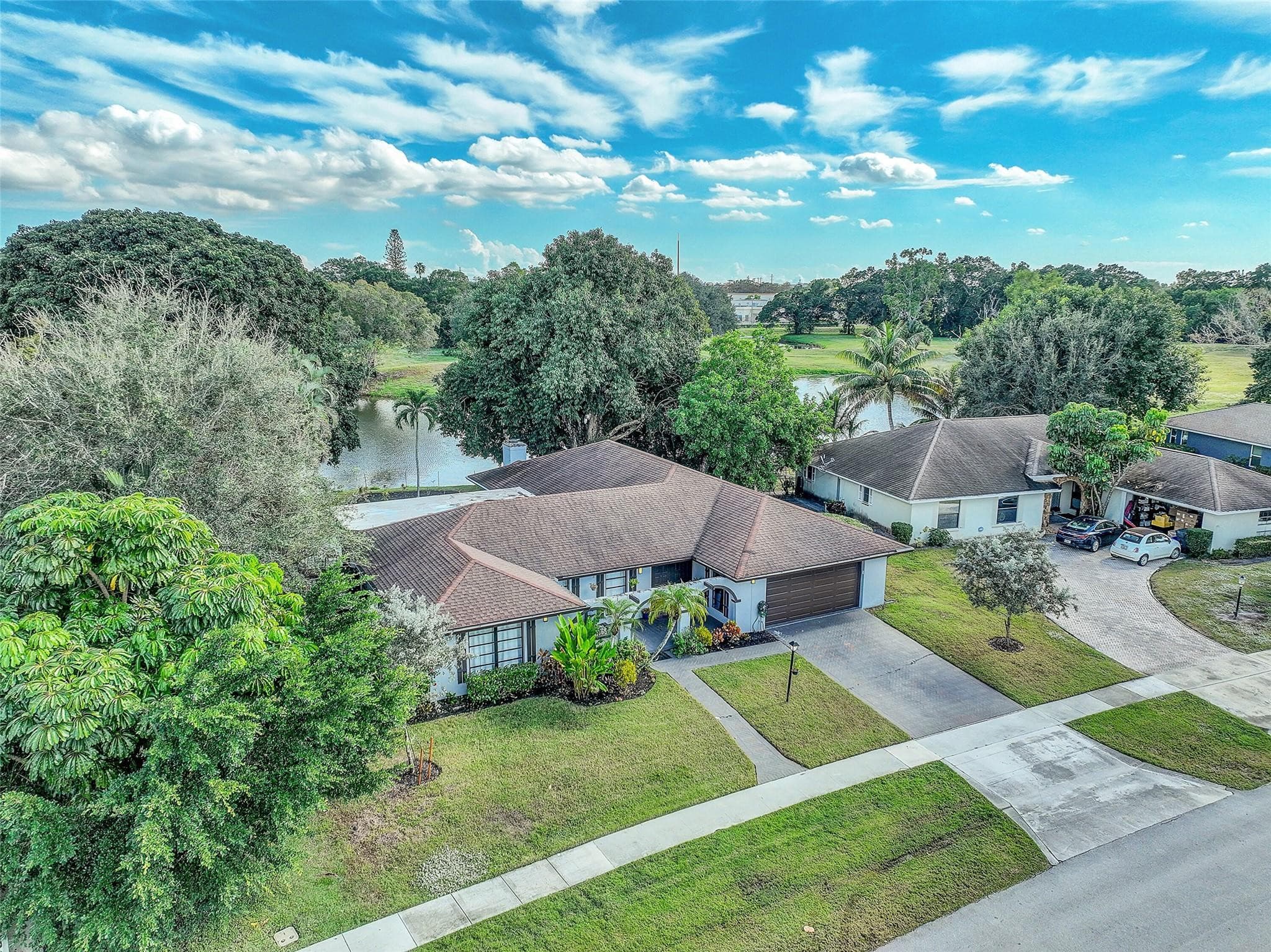 1618 The 12th Fairway Wellington FL 33414 — thumbnail 35 of 37