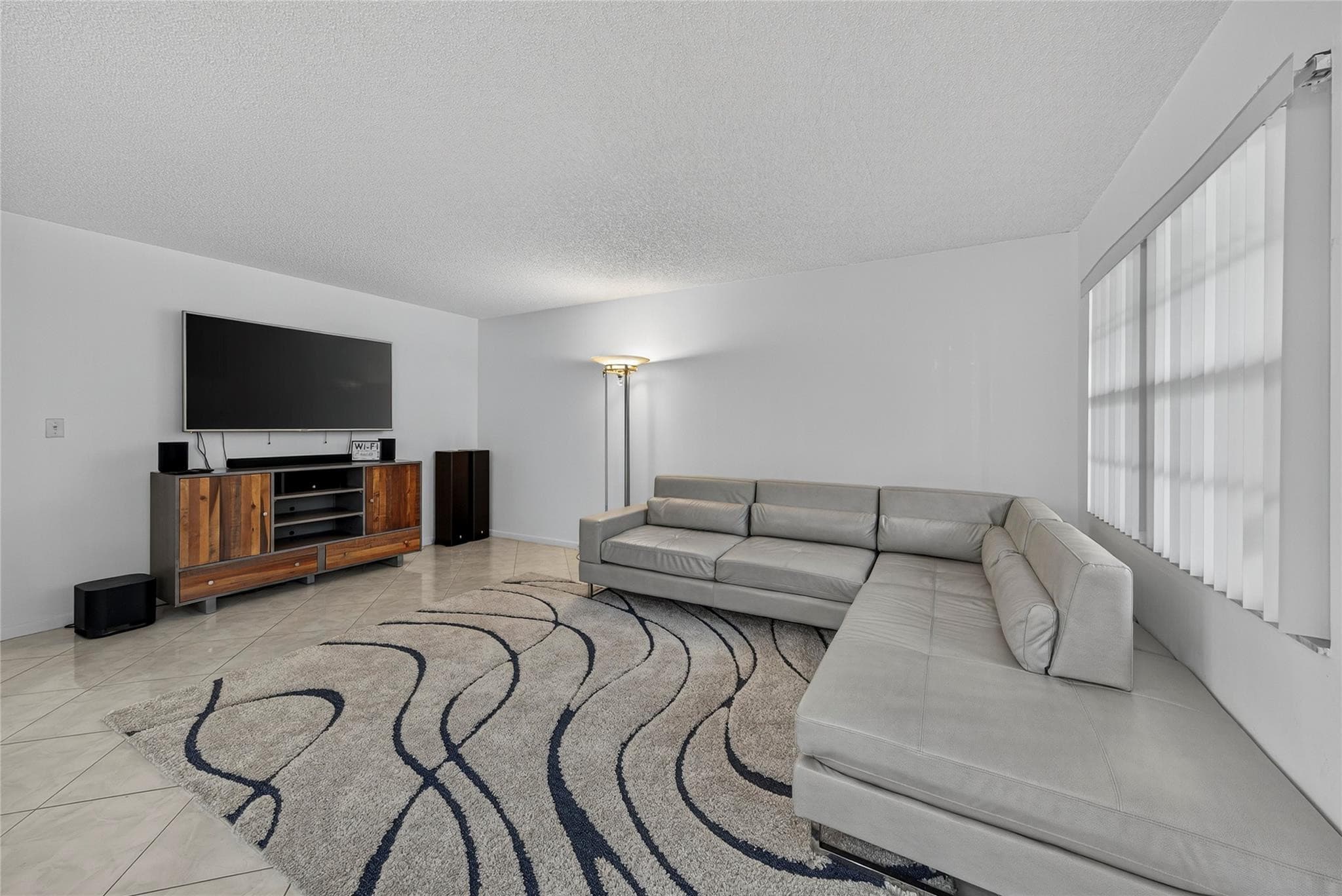 1904 Bermuda #D1 Coconut Creek FL 33066 — thumbnail 6 of 48
