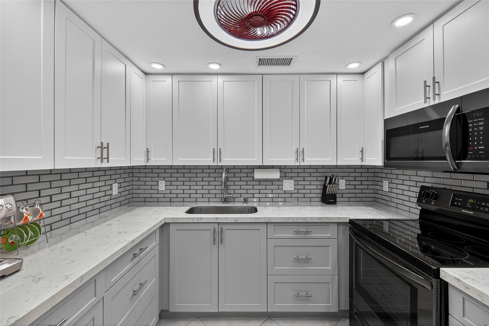 1904 Bermuda #D1 Coconut Creek FL 33066 — thumbnail 18 of 48