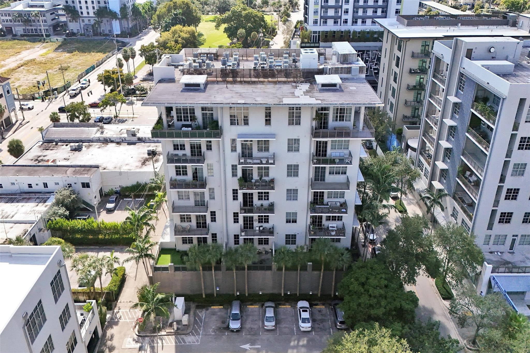 410 1st #604 Fort Lauderdale FL 33301 — thumbnail 17 of 39