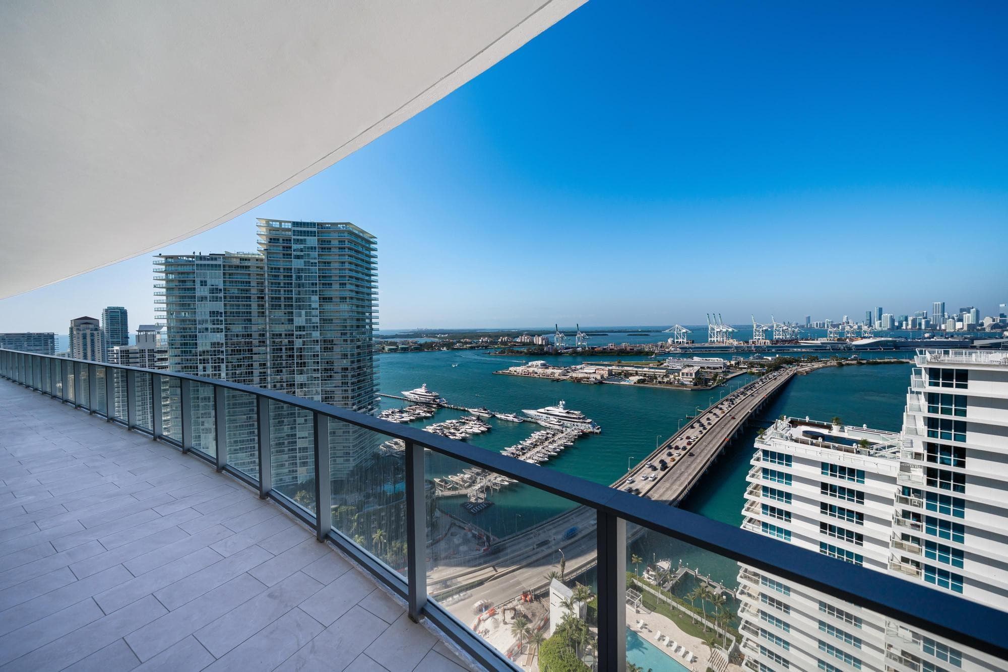 500 Alton #2702 Miami Beach FL 33139 — thumbnail 31 of 33