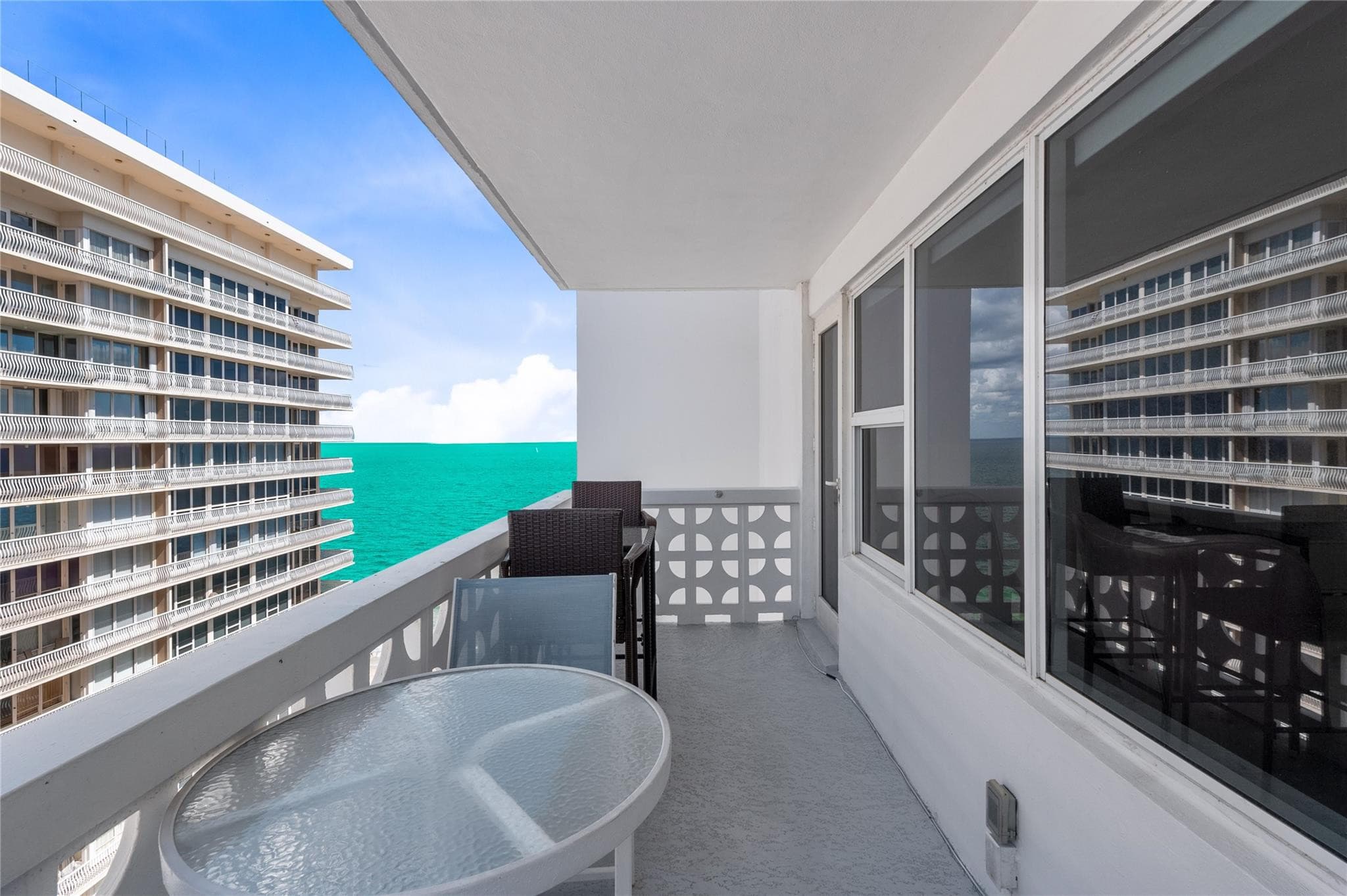 4010 Galt Ocean #1516 Fort Lauderdale FL 33308 — thumbnail 14 of 48