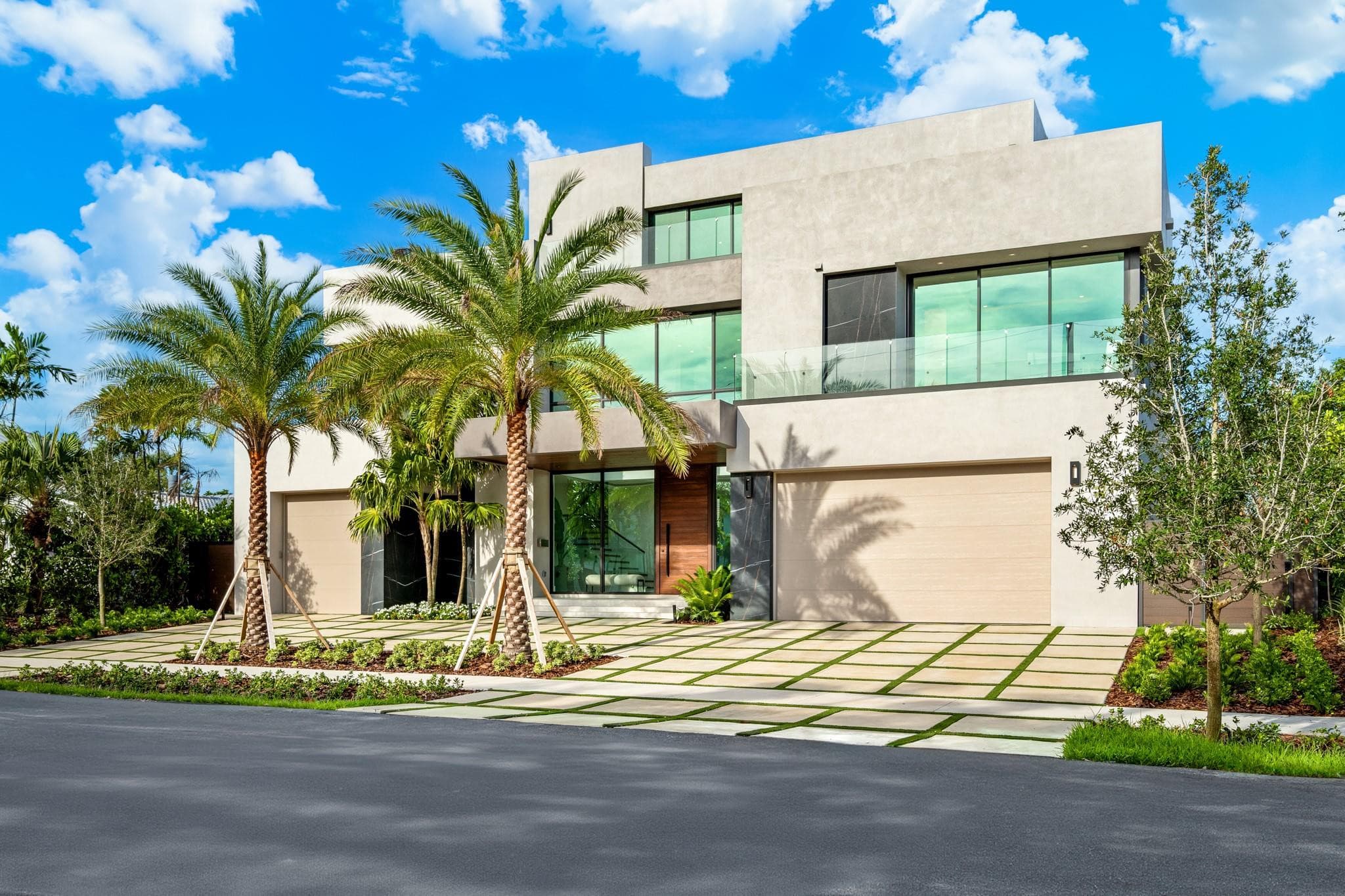 2000 Harbourview Fort Lauderdale FL 33316 — thumbnail 5 of 50