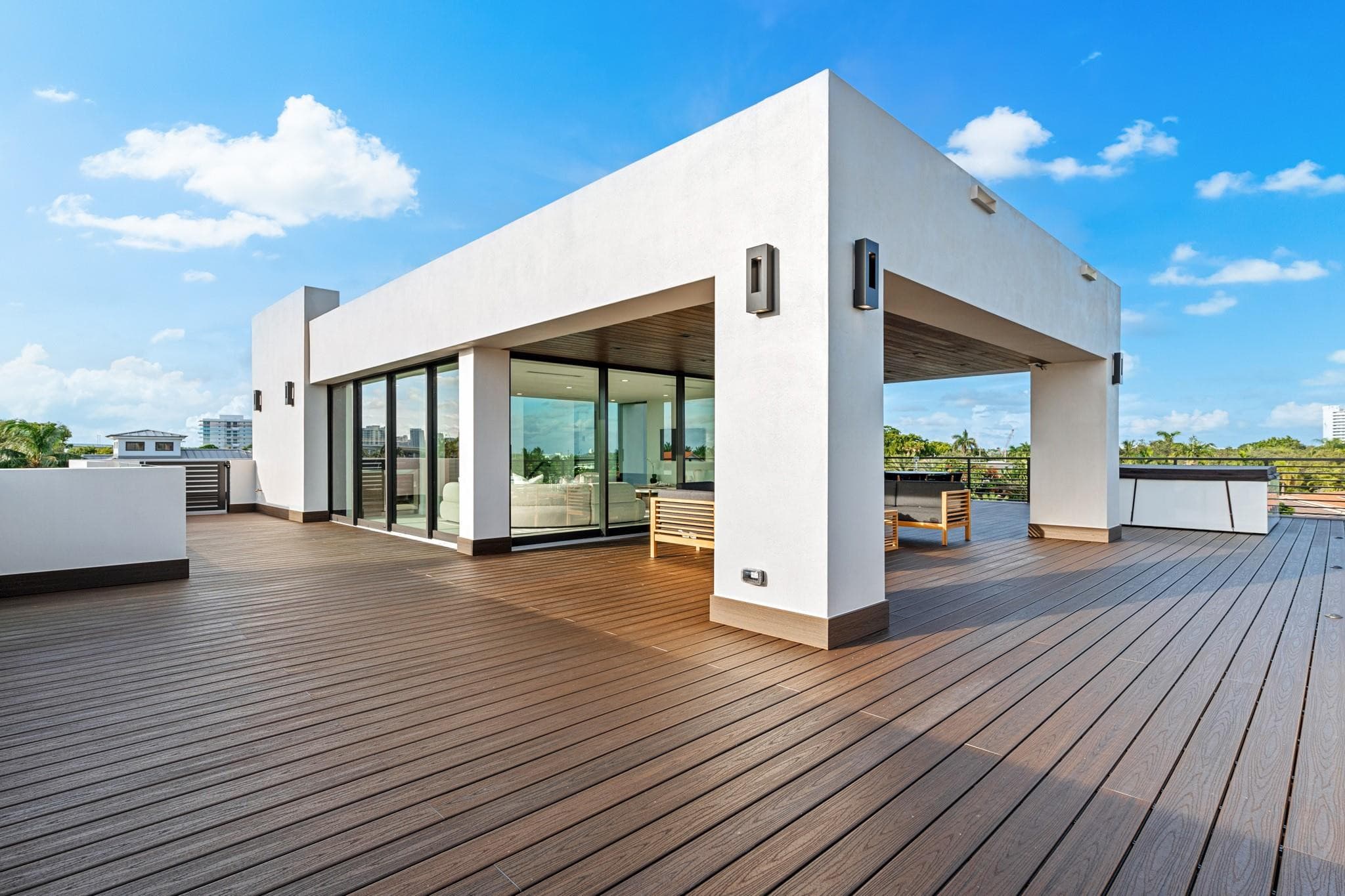 2000 Harbourview Fort Lauderdale FL 33316 — thumbnail 44 of 50