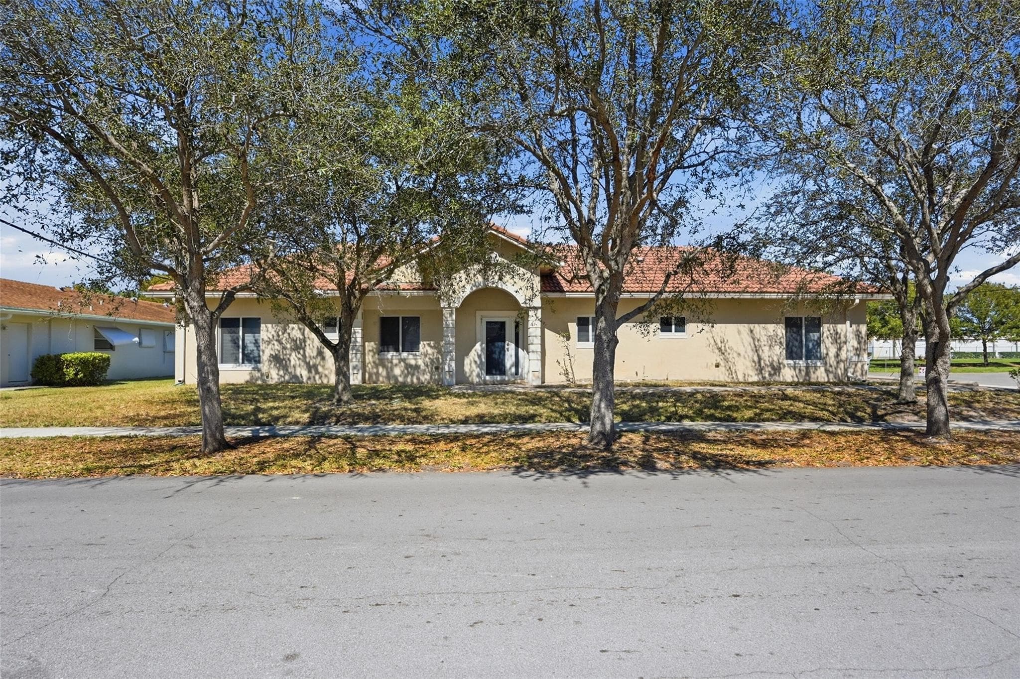 911 12th Pompano Beach FL 33060 — photo 1