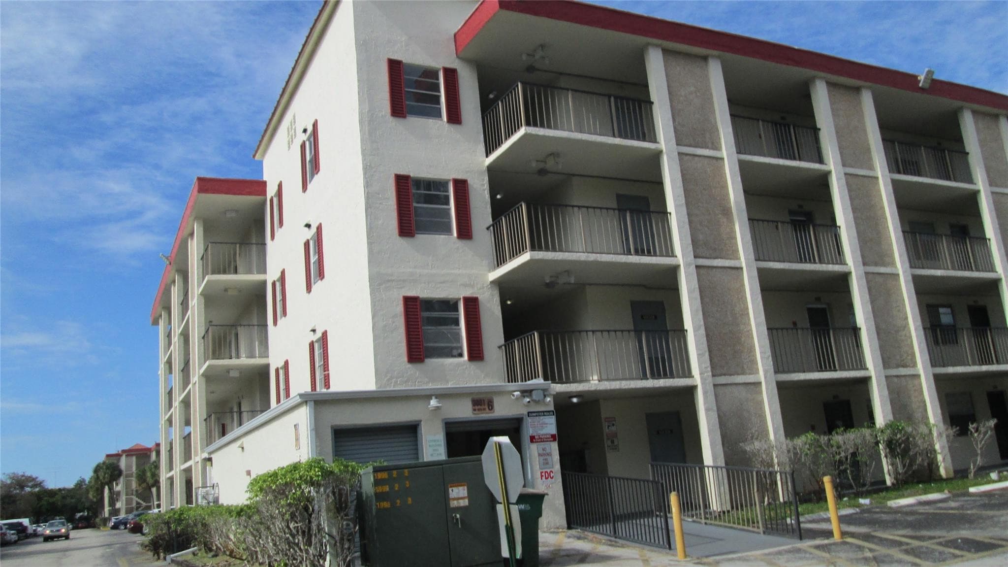3001 48th #237 Lauderdale Lakes FL 33313 — photo 1