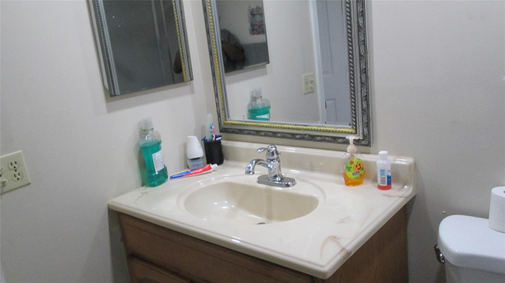 3001 48th #237 Lauderdale Lakes FL 33313 — thumbnail 15 of 22