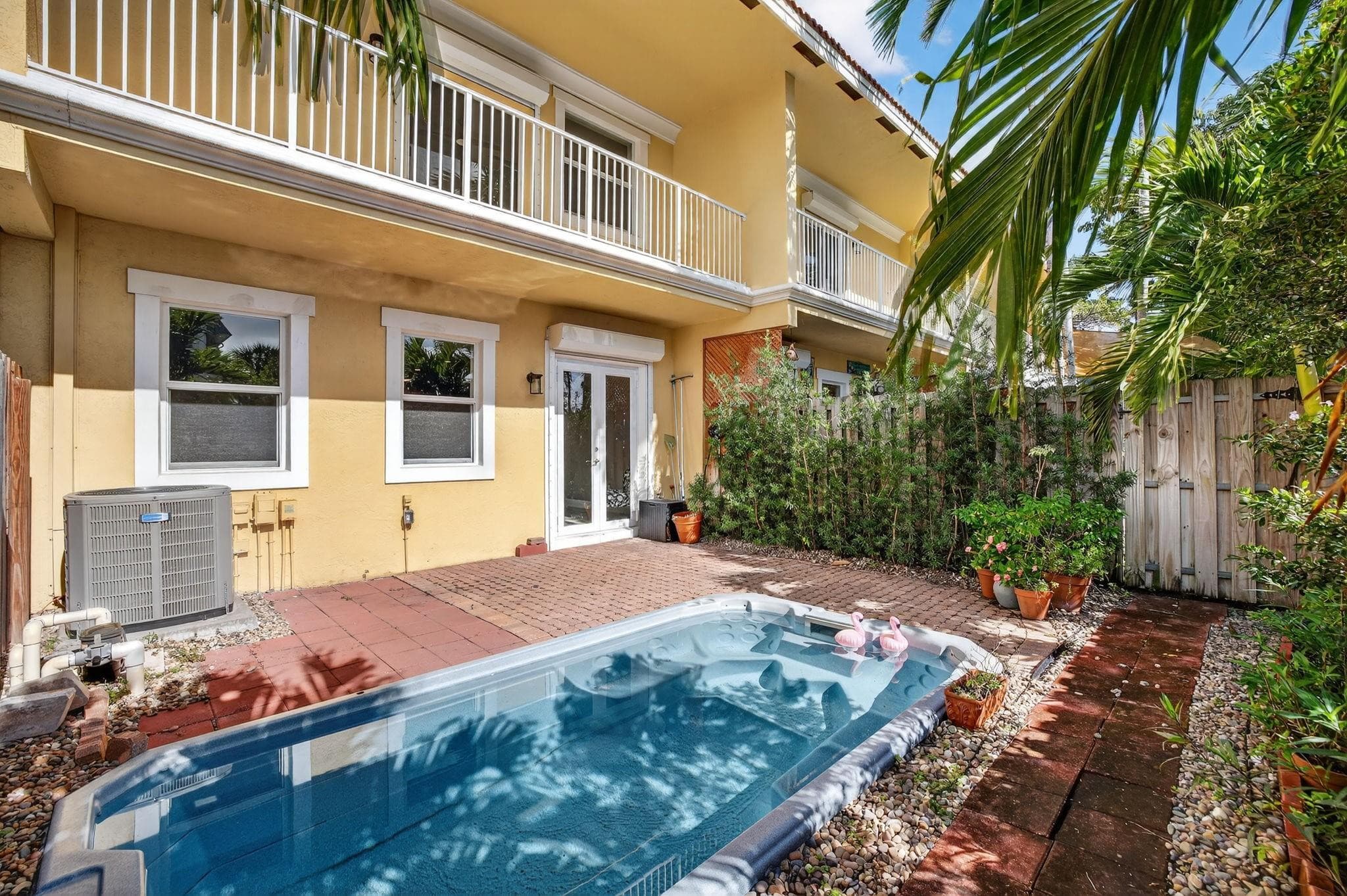 3024 5th #10 Wilton Manors FL 33334 — thumbnail 34 of 39