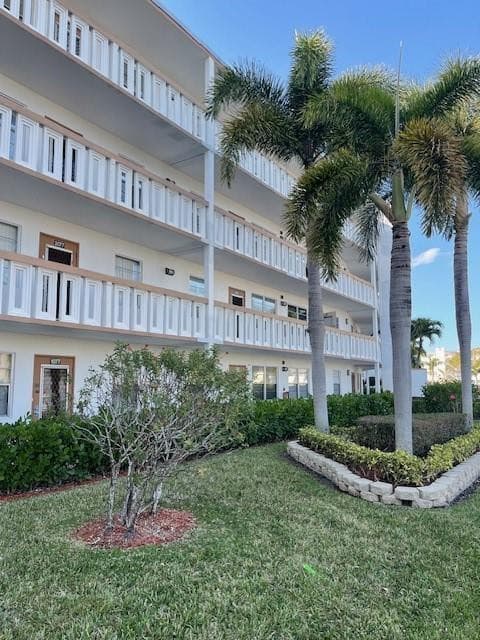 2075 Cornwall D #2075 Boca Raton FL 33434 — photo 1