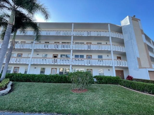 2075 Cornwall D #2075 Boca Raton FL 33434 — thumbnail 4 of 33