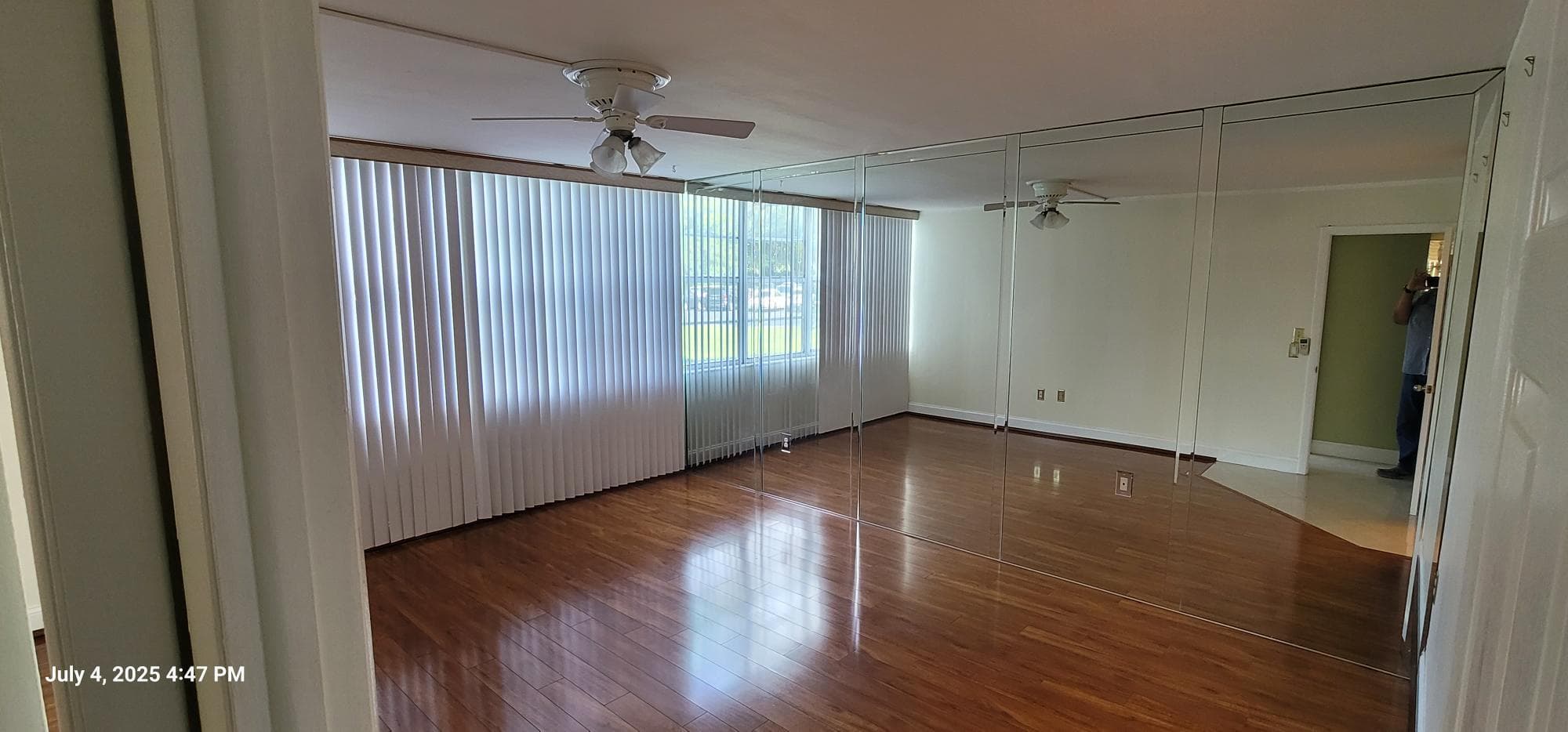 1300 Saint Charles #L19 Pembroke Pines FL 33026 — thumbnail 5 of 17