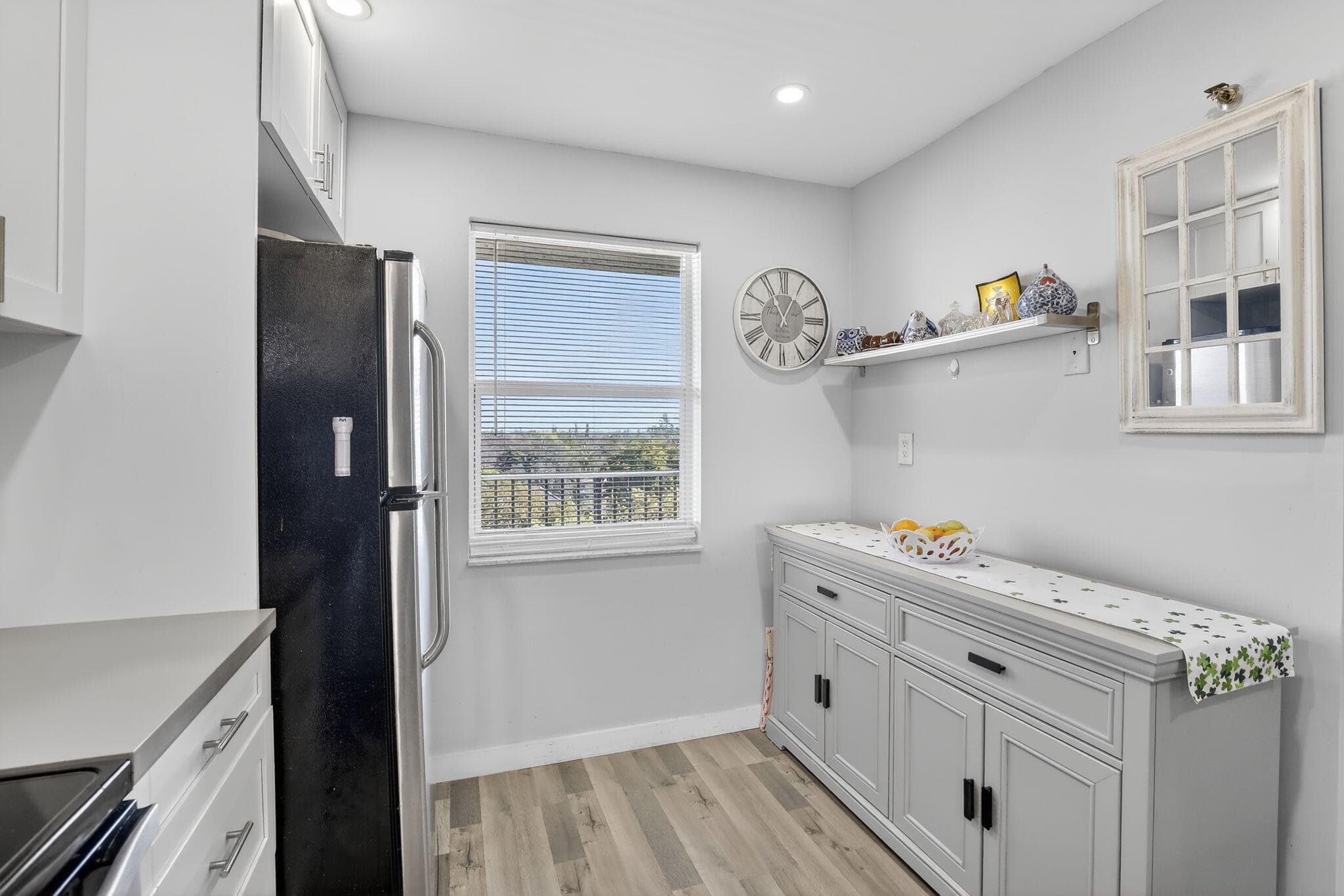 3910 Inverrary #802-b Lauderhill FL 33319 — thumbnail 13 of 41