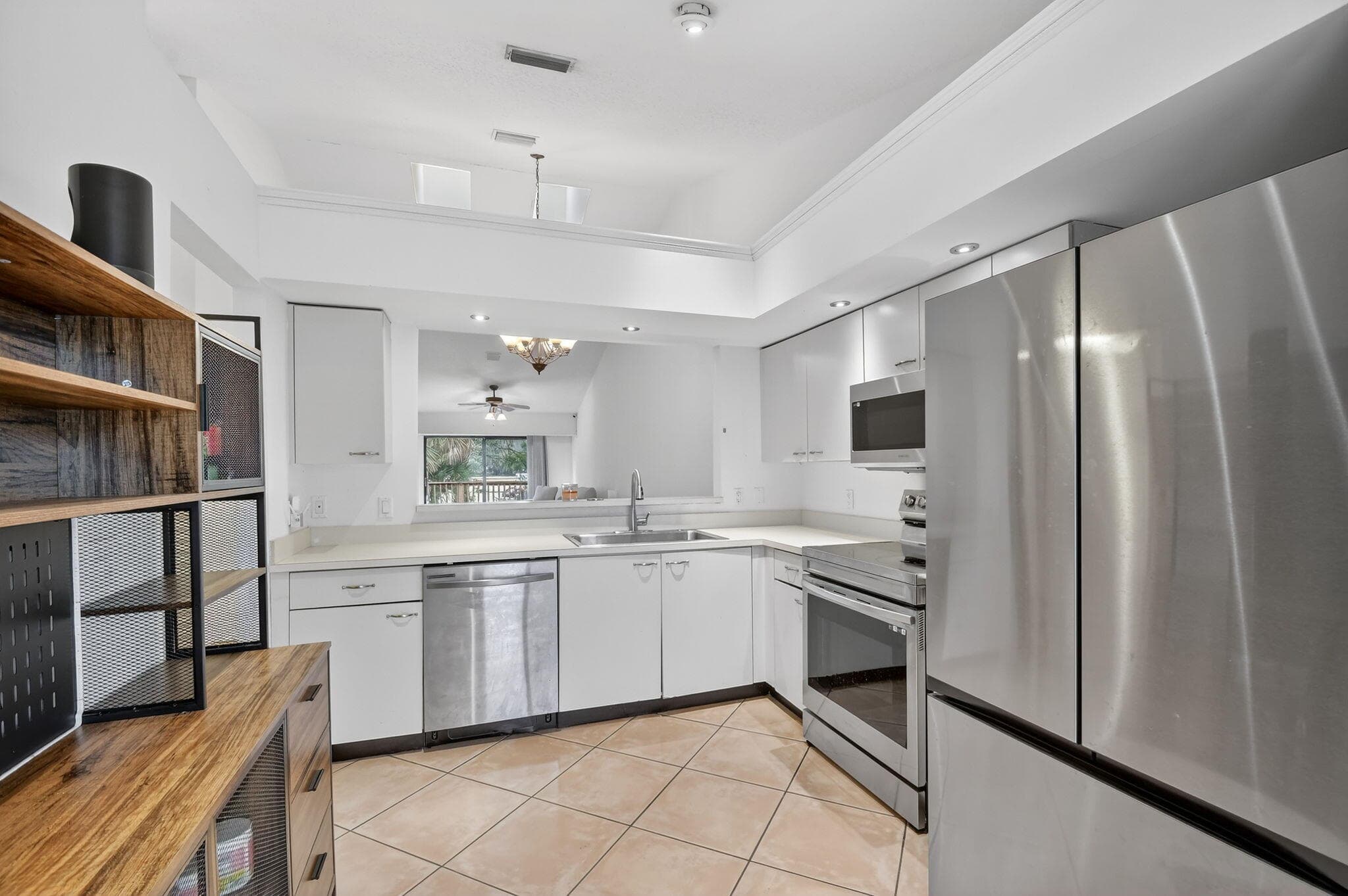 2303 Landings Greenacres FL 33413 — thumbnail 11 of 61