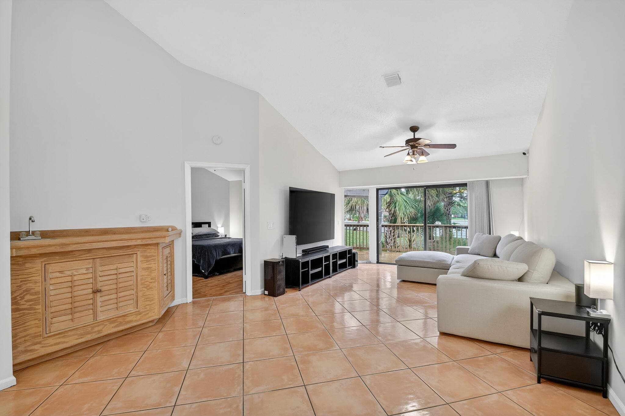 2303 Landings Greenacres FL 33413 — thumbnail 18 of 61