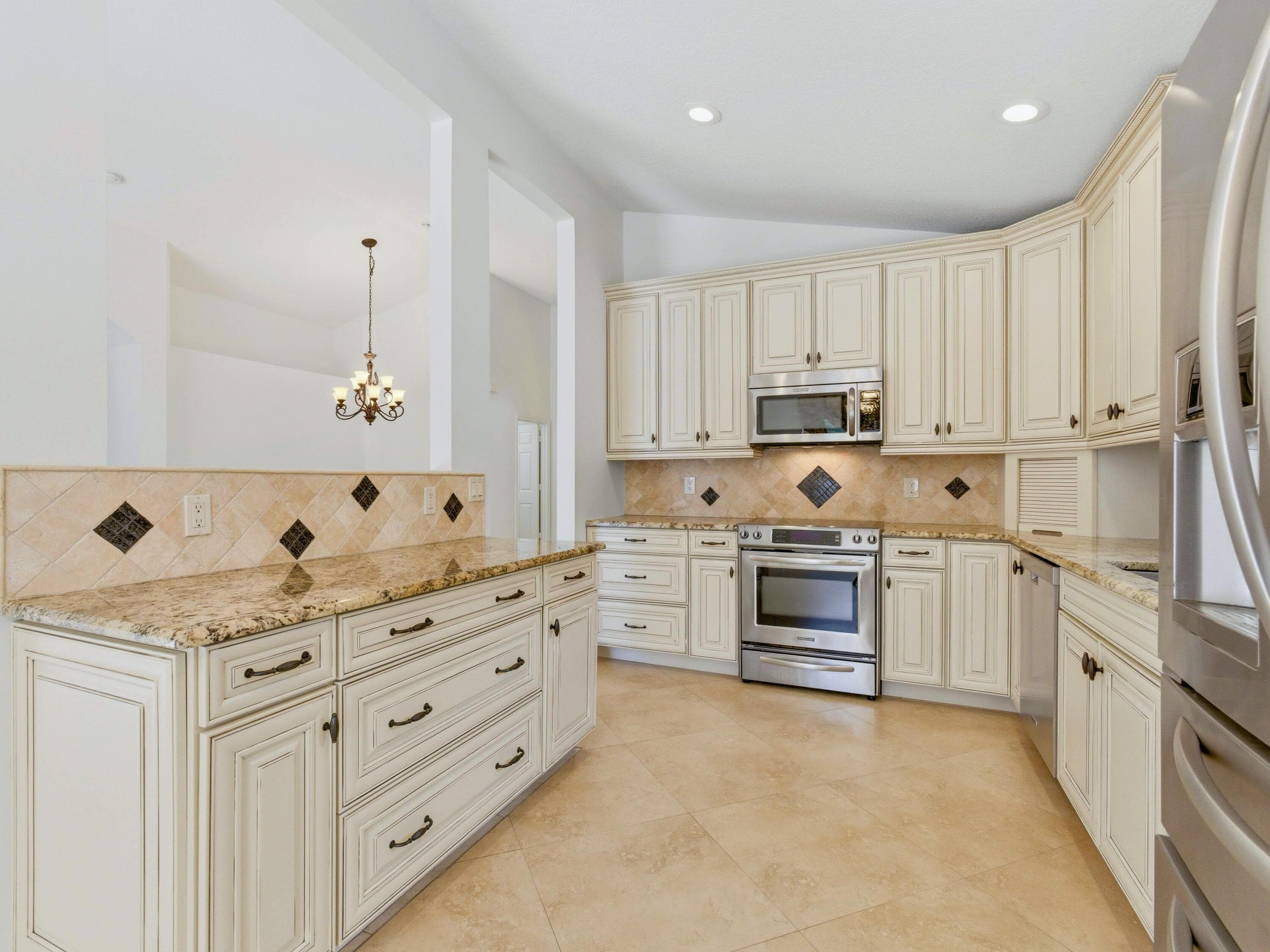 10740 Grande Palladium Boynton Beach FL 33436 — thumbnail 20 of 67