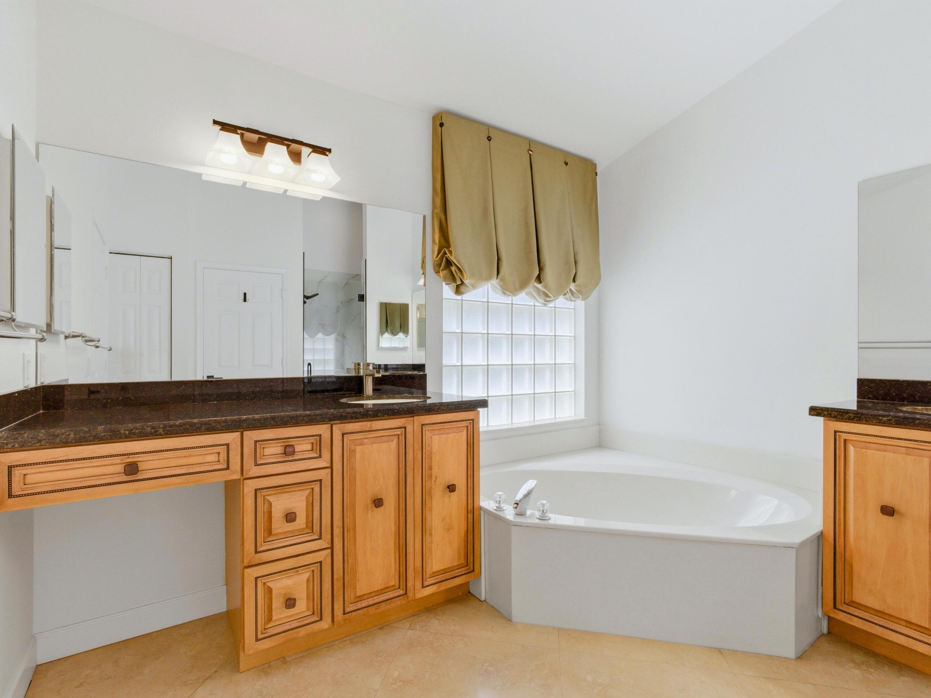 10740 Grande Palladium Boynton Beach FL 33436 — thumbnail 26 of 67